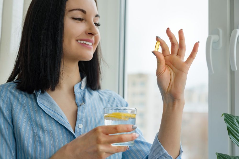 Sąnarių traškesys, kuris vis garsėja? Štai kokių vitaminų gali trūkti tavo kūnui