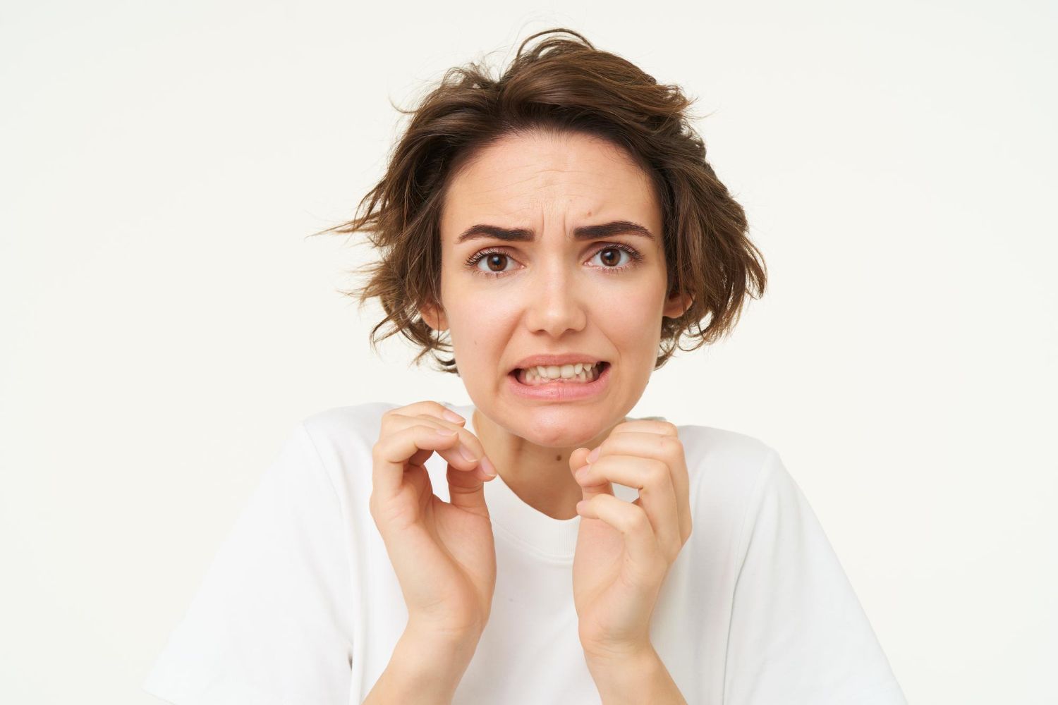 Suaugusiųjų burnos pienligė: Simptomai, priežastys, gydymas, prevencija