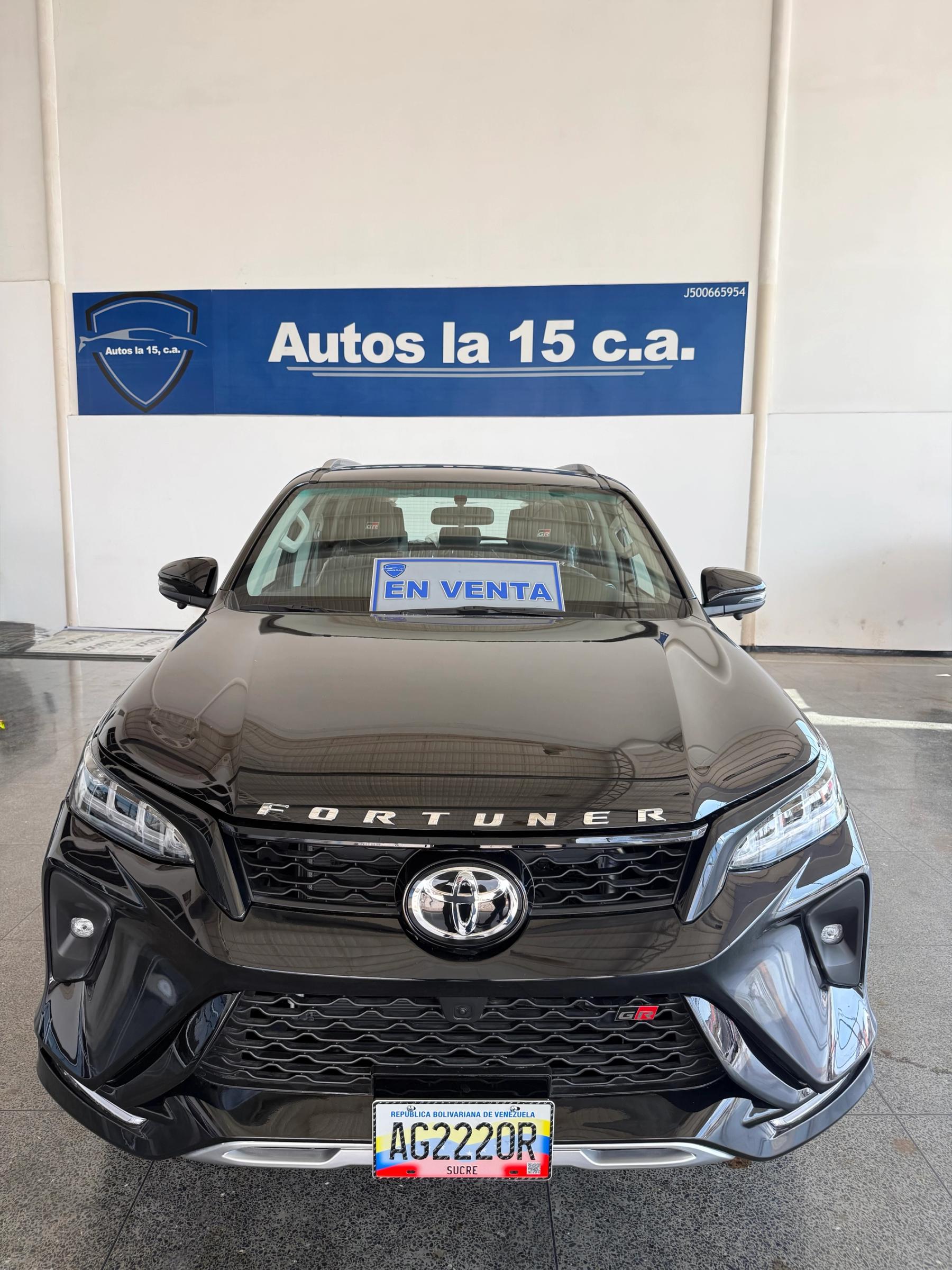 Toyota Fortuner 2026, vehículo disponible en Autos La 15