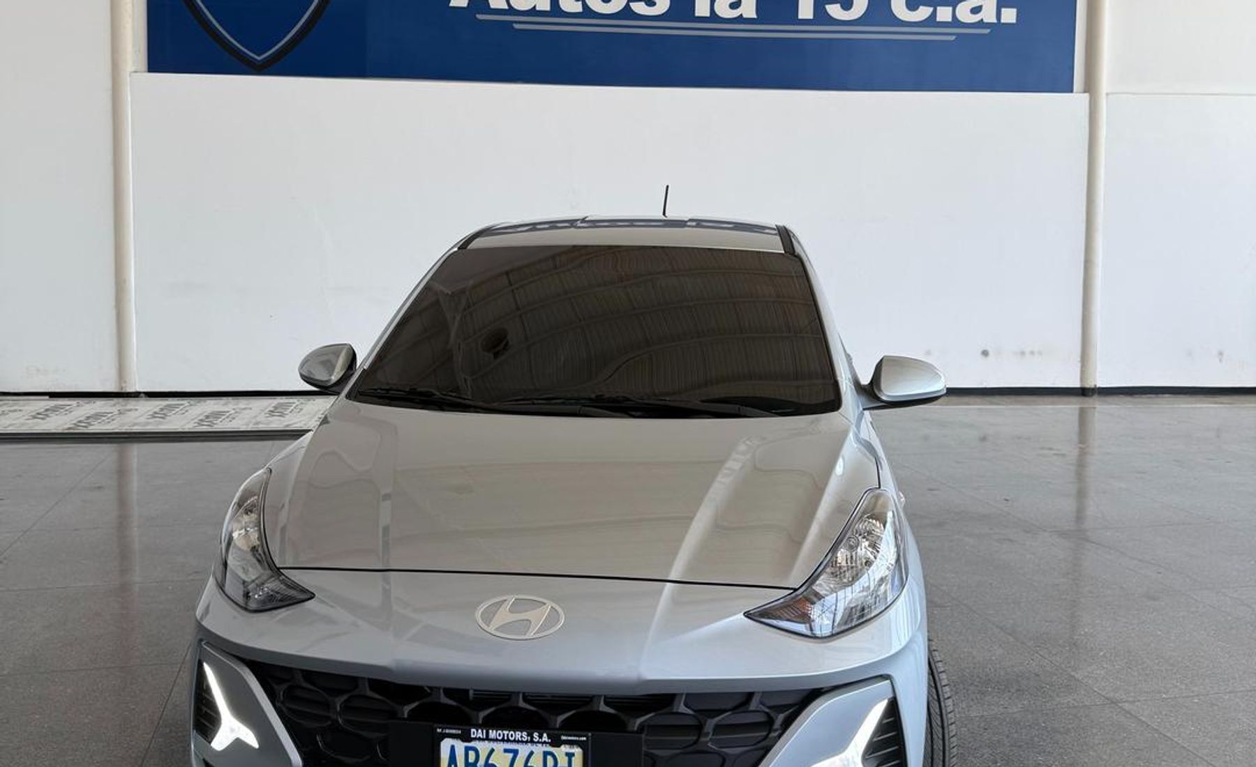 Hyundai Grand i10 2026, vehículo disponible en Autos La 15