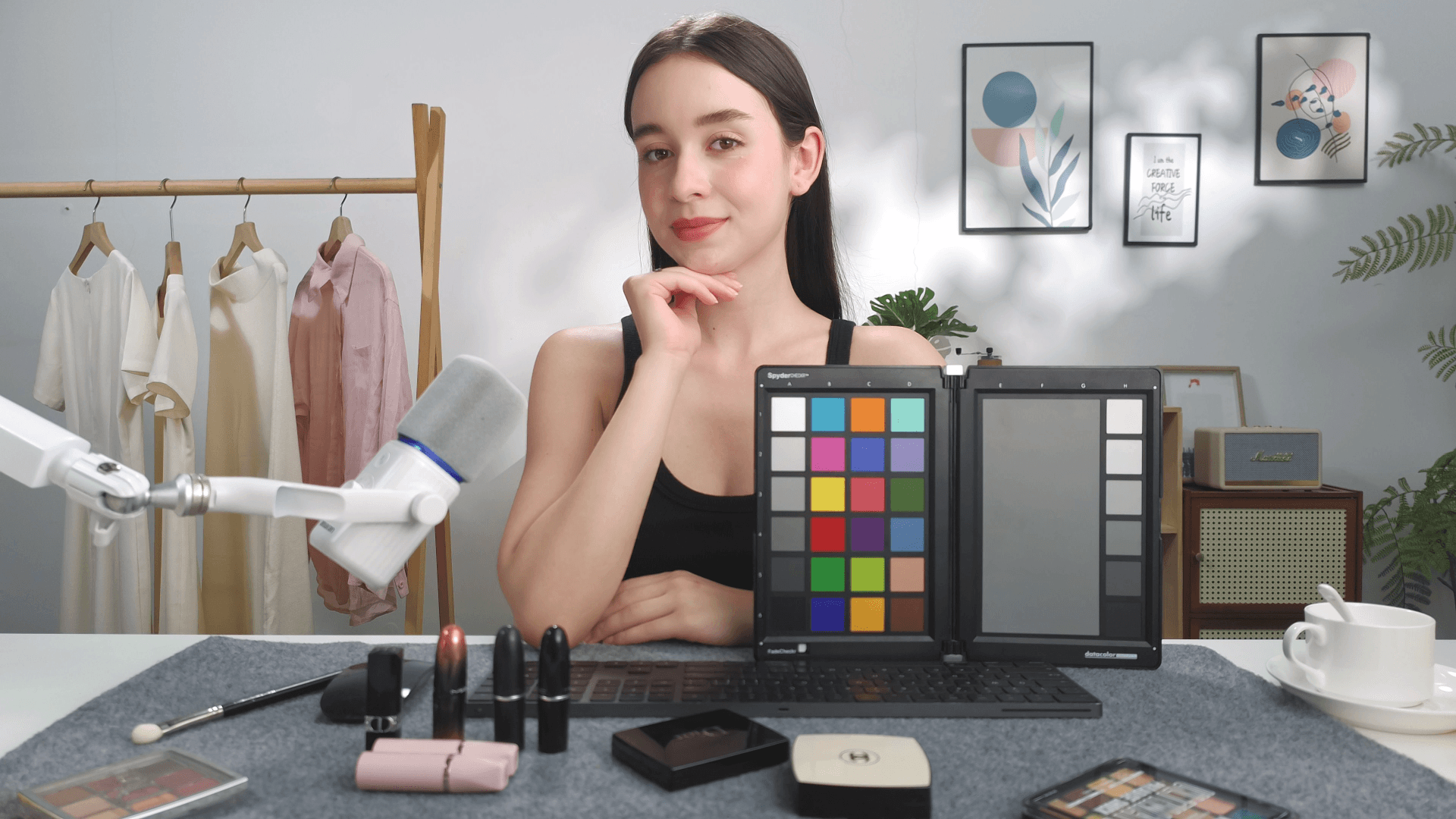 amaranCam Color Science