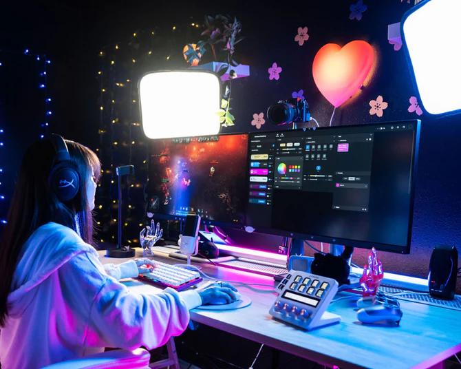 ENDLESS STREAMING CONTROLS