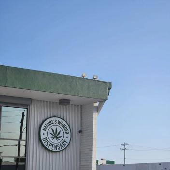 Nature's Wonder Phoenix Dispensary