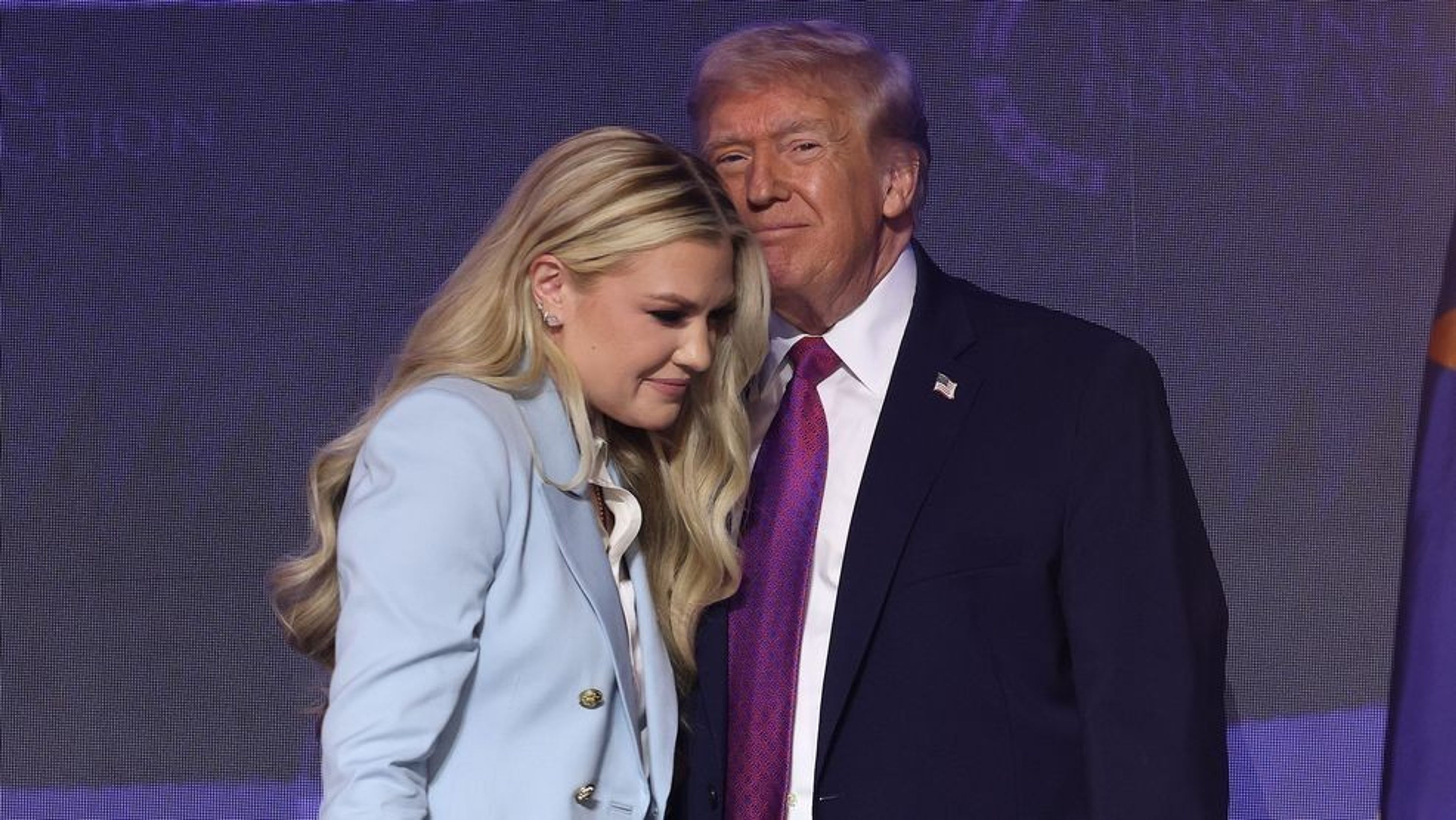 Trump Headlines 'Build the Red Wall' Rally at Phoenix's Dream City Church