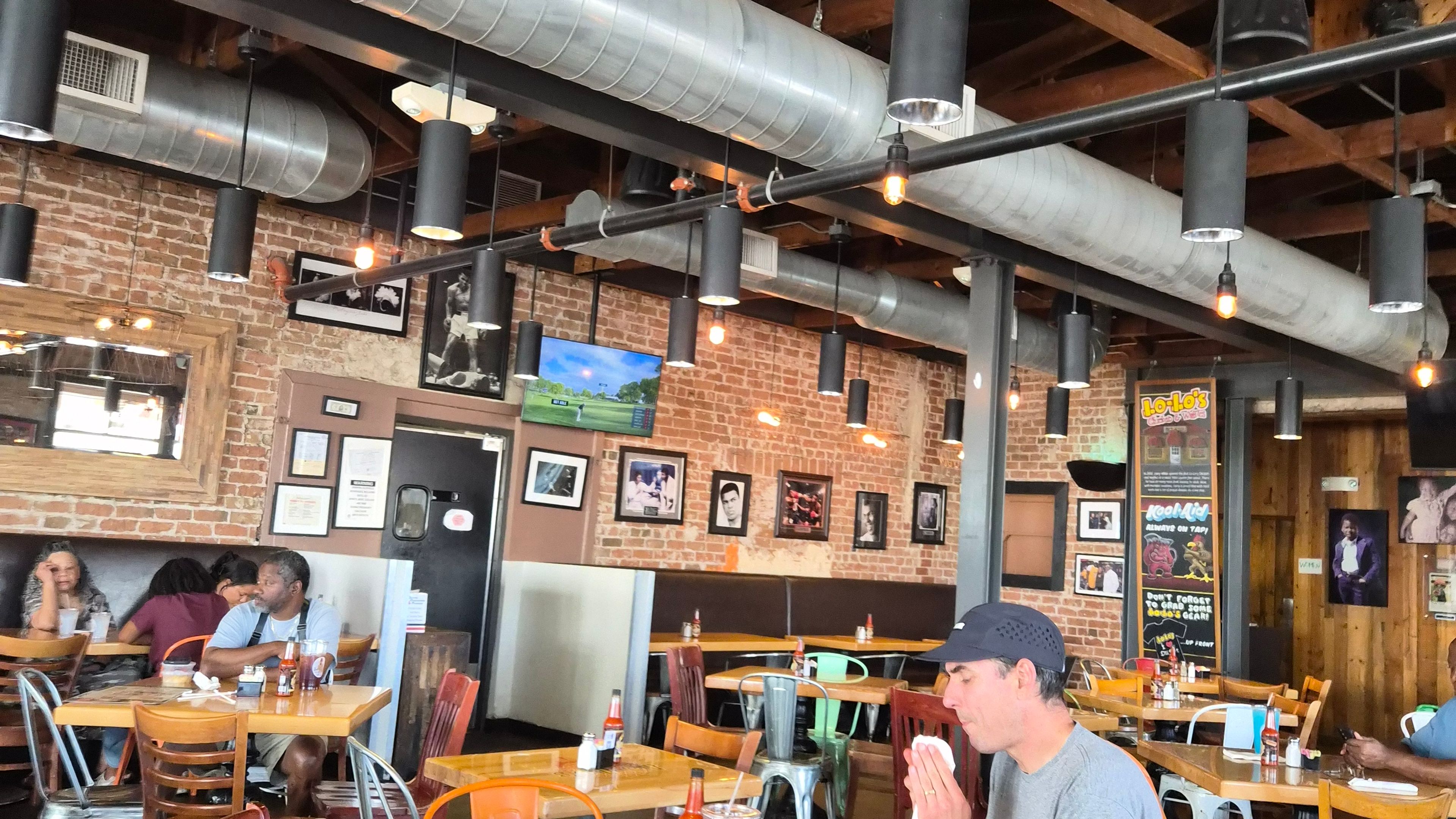 Lola’s Chicken and Waffles Has $1.50 Wings on Thursdays