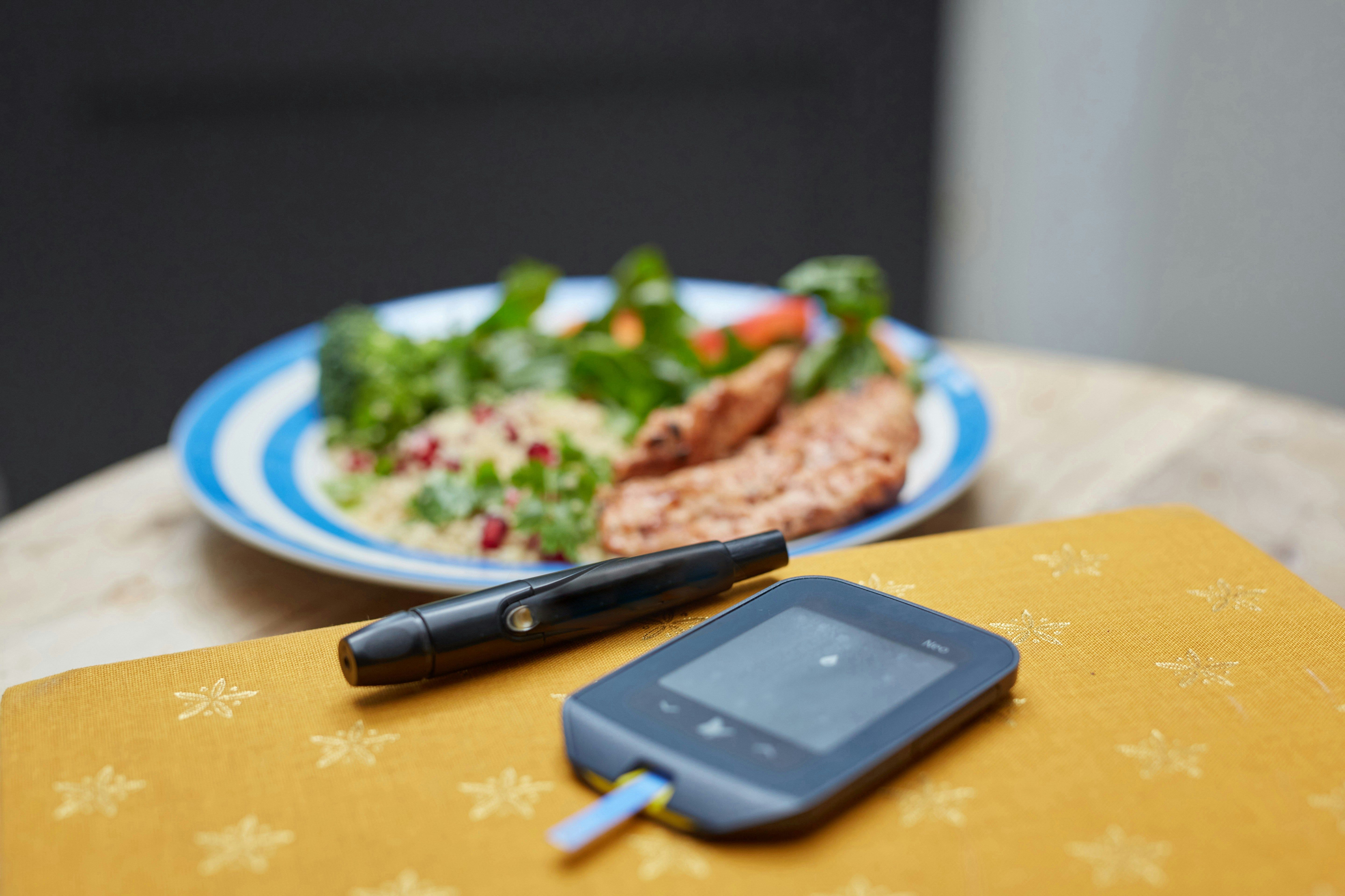 Low-Energy Diet and Exercise May Help Reverse Early-Onset Type 2 Diabetes