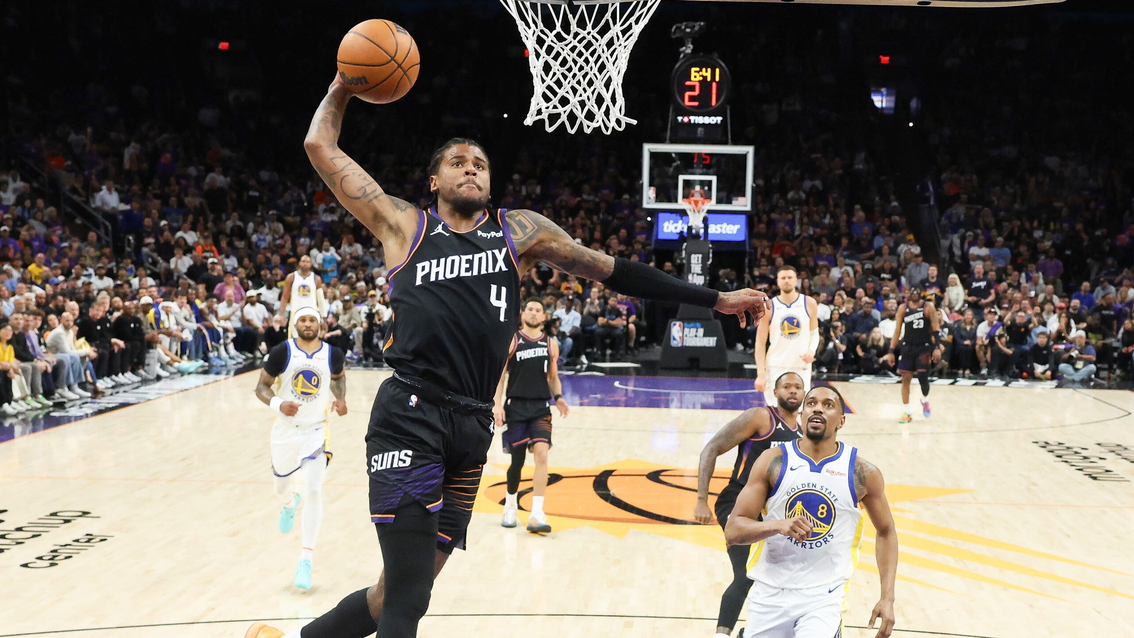 Suns Shine Bright: Green’s Leadership Secures Play-In Win Over Warriors