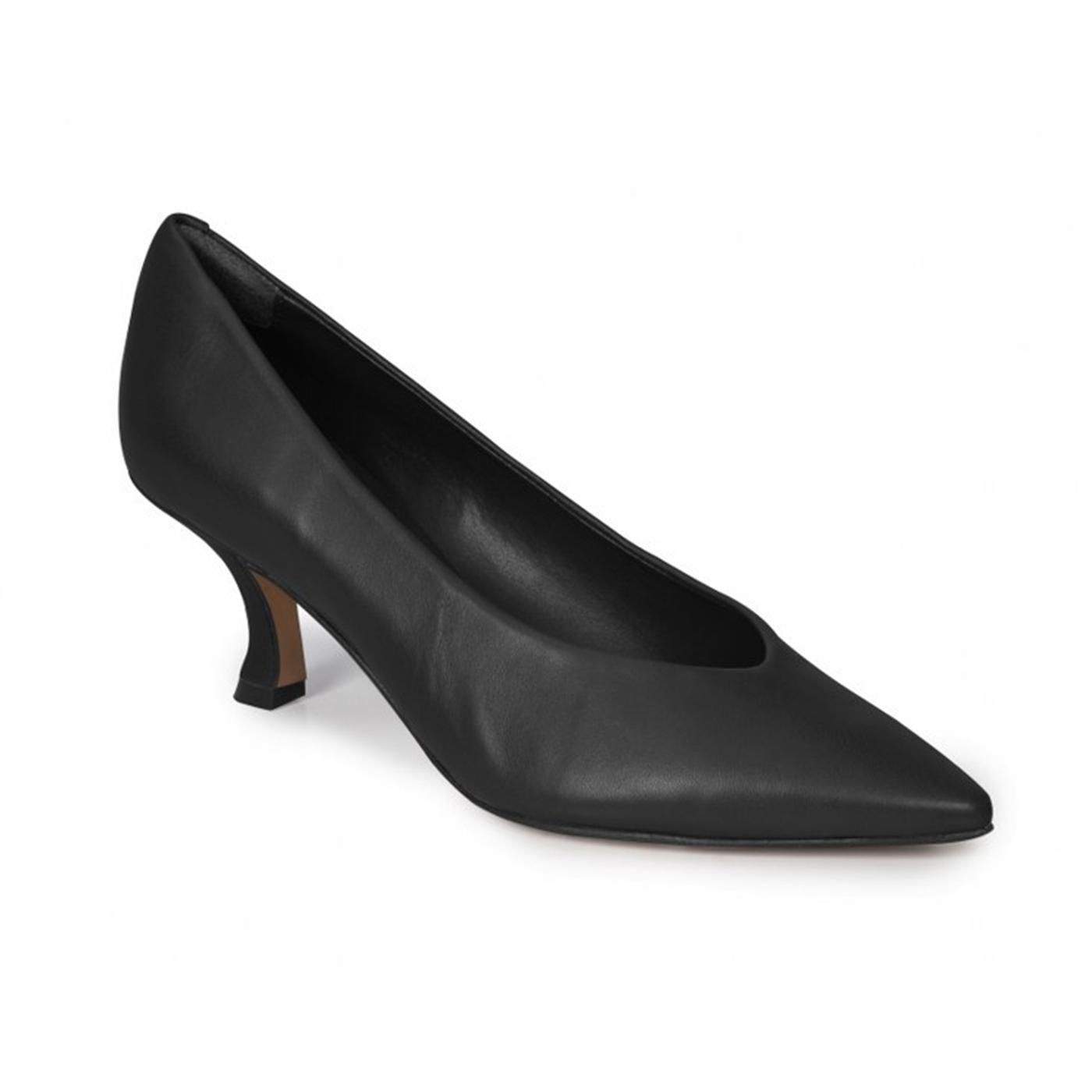 4016981-7 ZAPATO CERRADO TACON preto