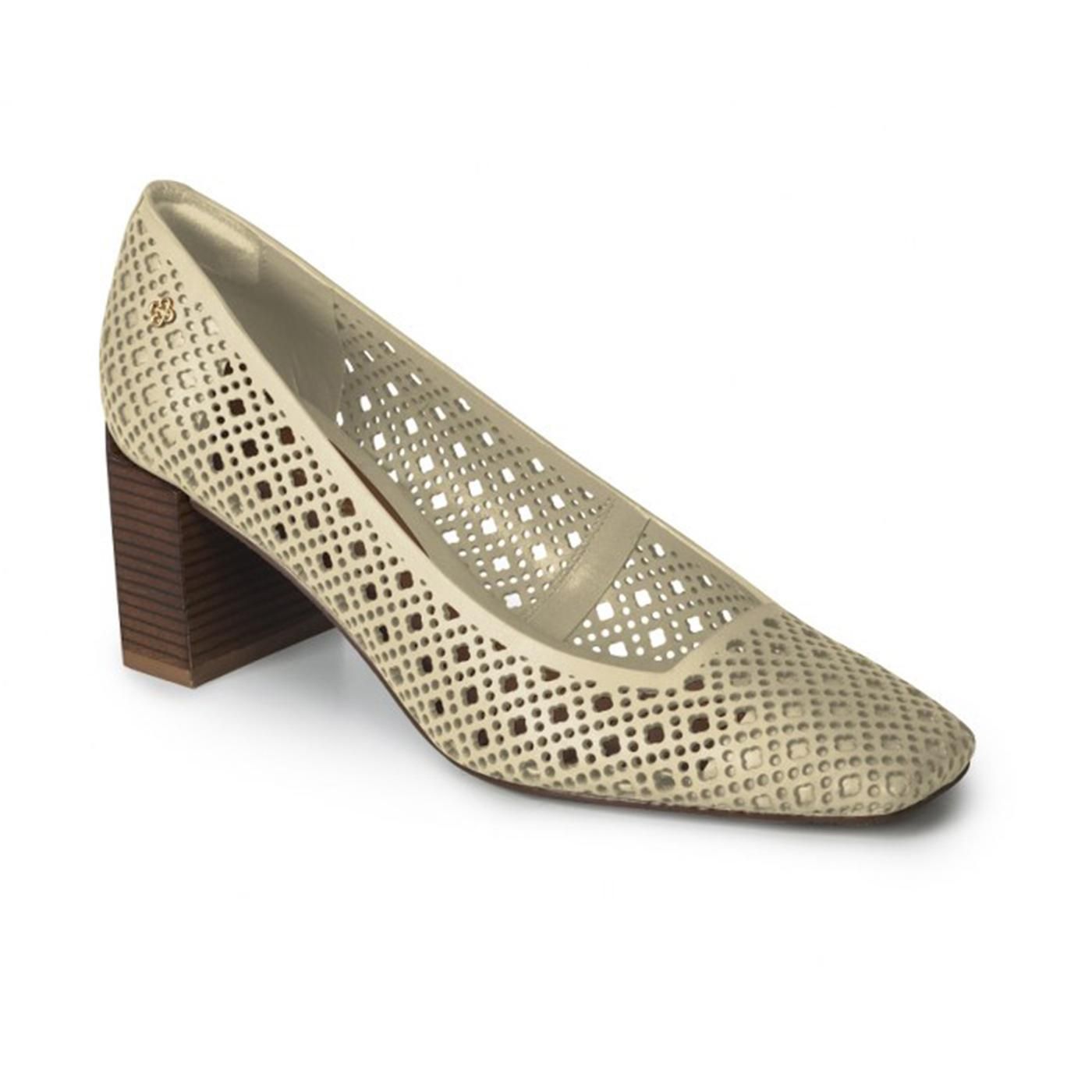 4017210-4 ZAPATO CERRADO TACON latte