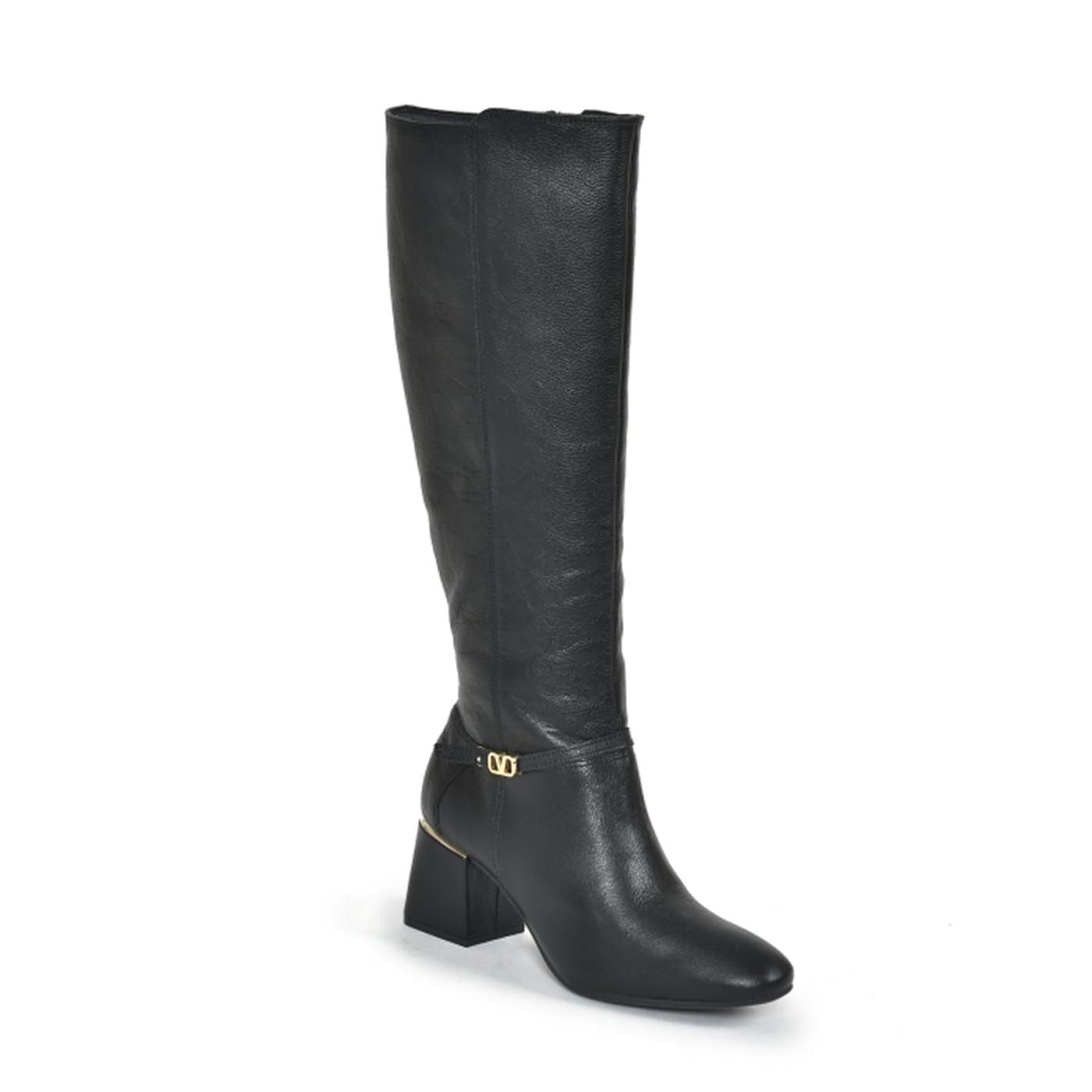 243-007-01 Bota preto
