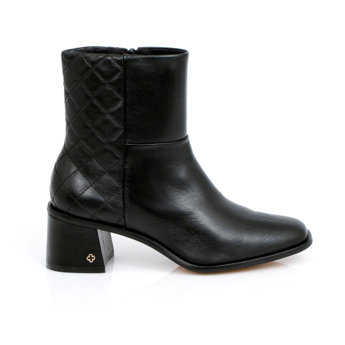 BOTIN 4018935 mestiço preto