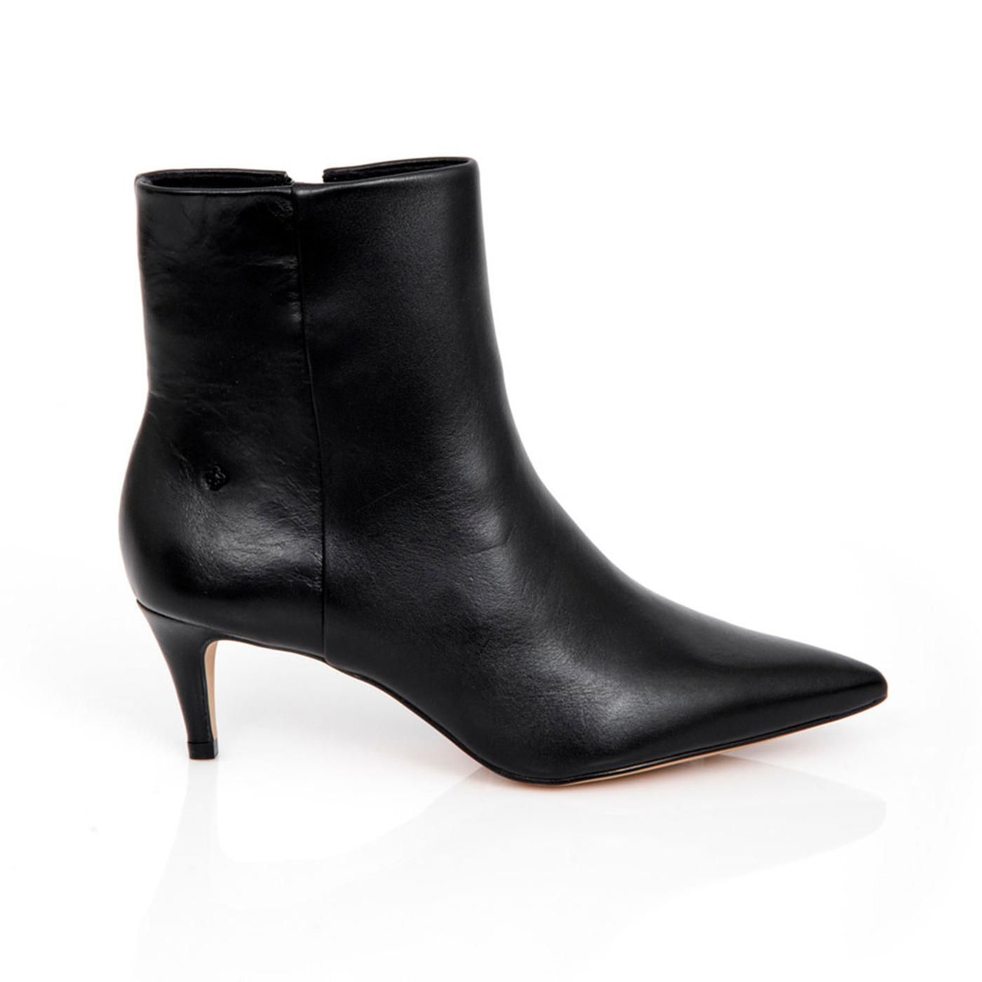 BOTIN 4018920 mestiço preto