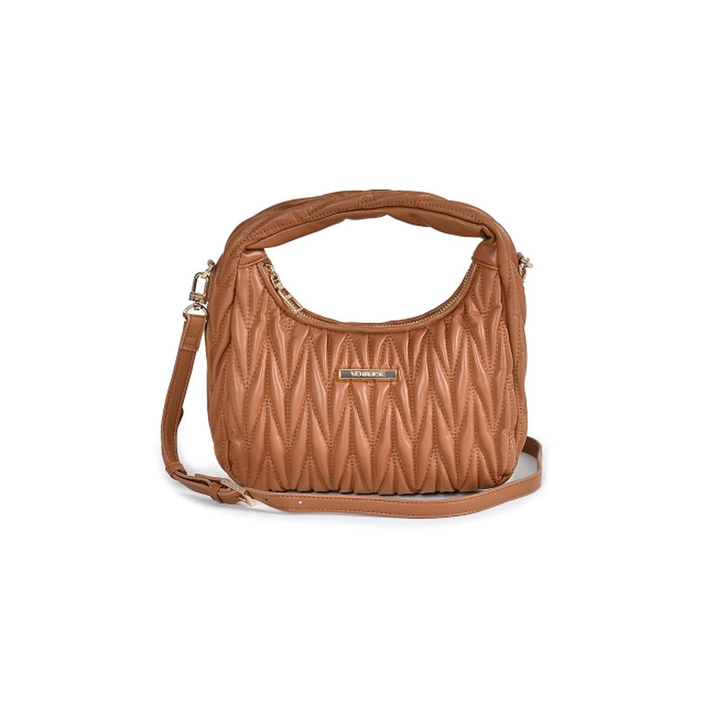 B1-168-01 camel
