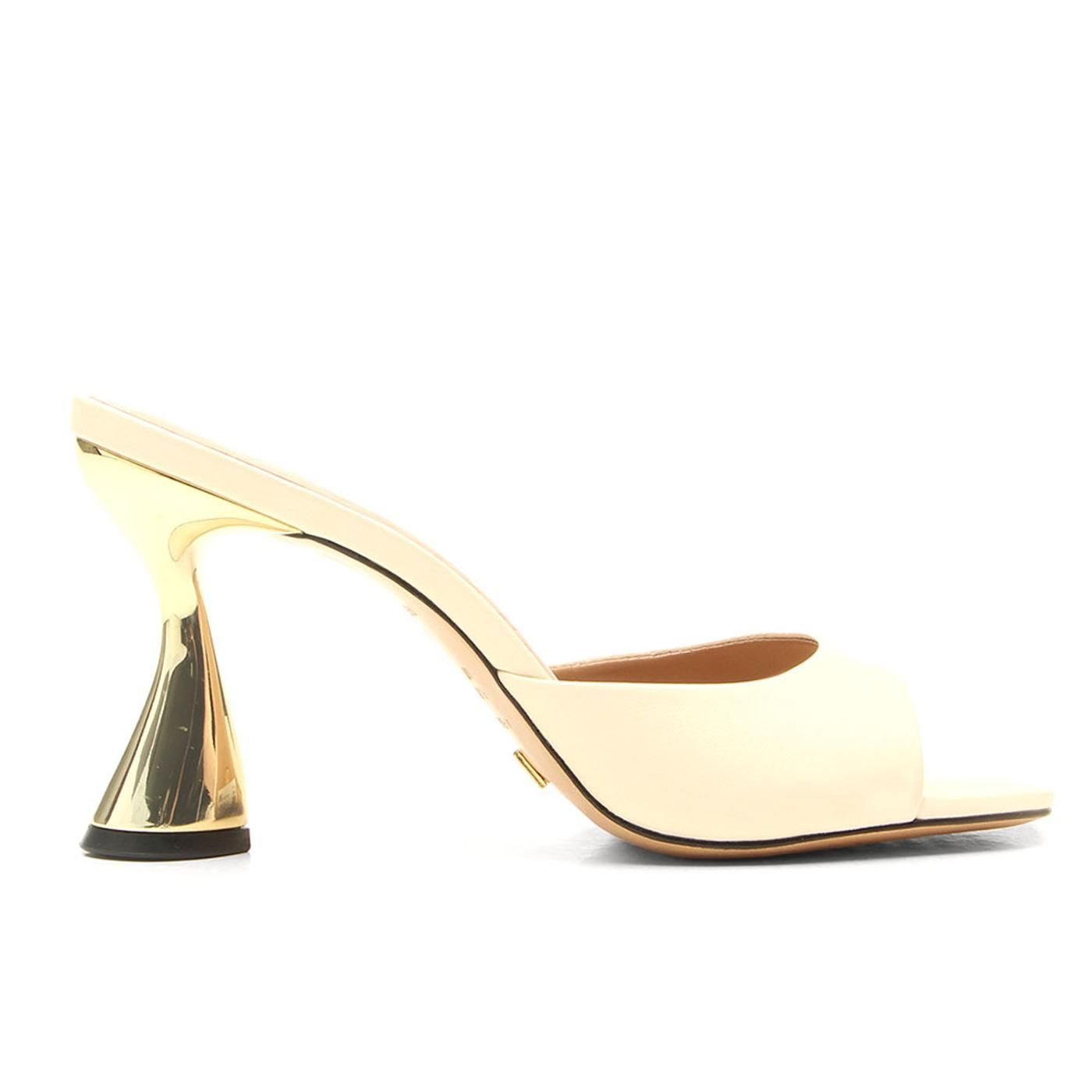 Sandalia Bariloche P1210400020001 x6r1 - perola