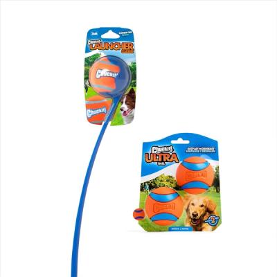 Chuckit! Ultra Dog Ball & Launcher Bundle Classic 26M 26" Length with 2 Pack Medium (2.5")