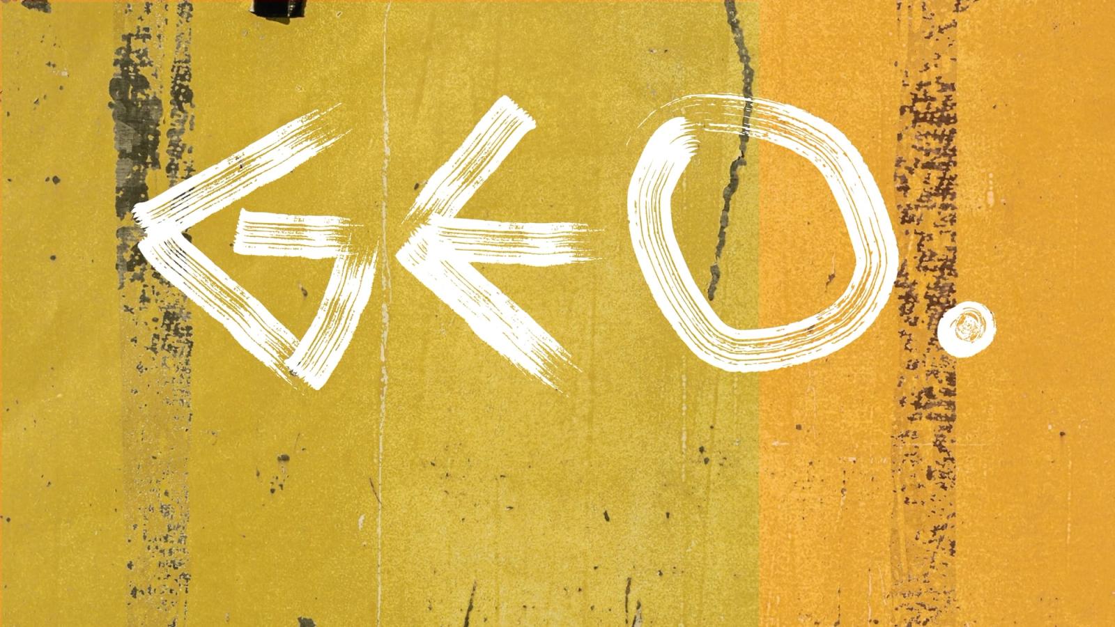 the word geo is written in white on a yellow background