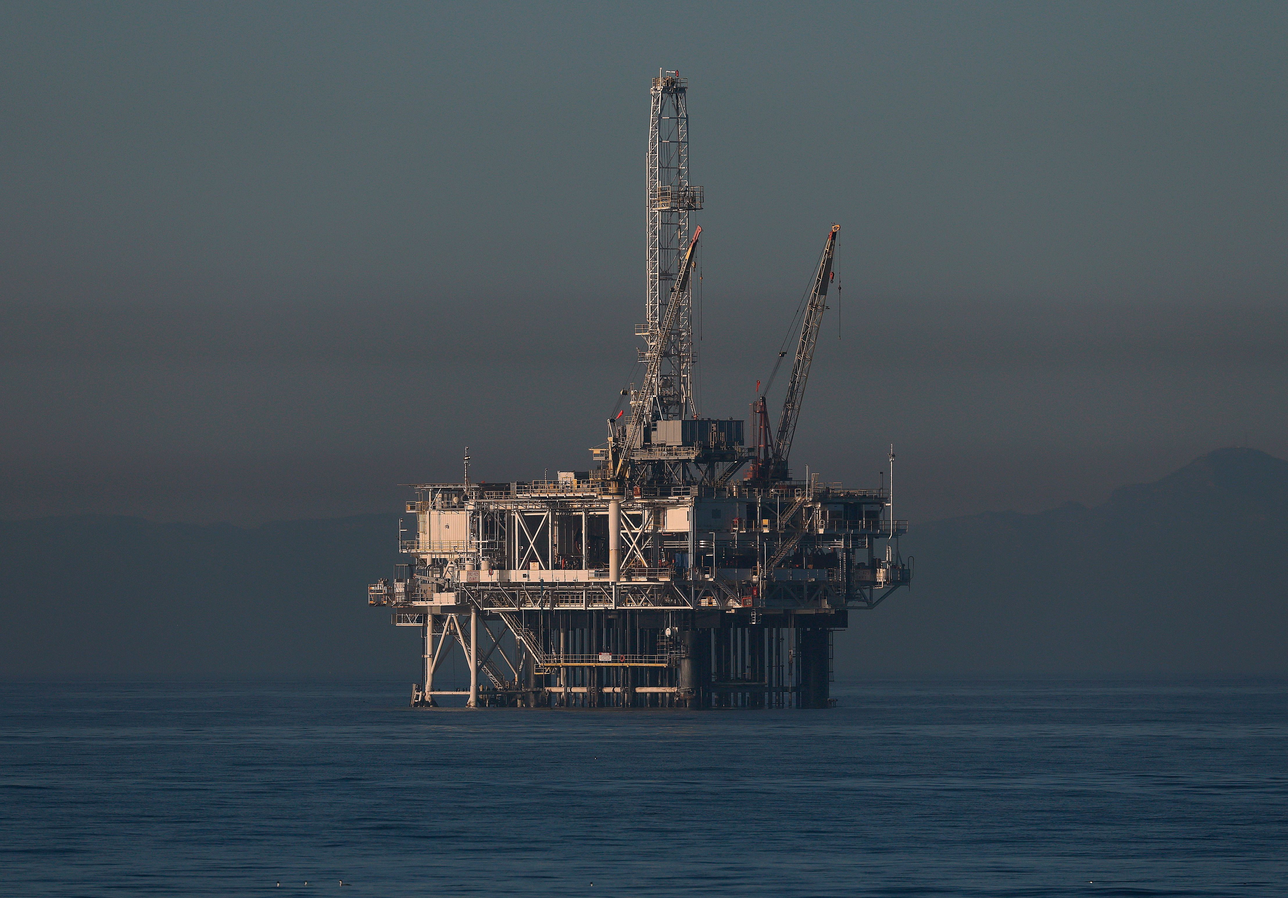 Estimating What South Africa Would Gain from Exploiting Its Oil and Gas Reserves