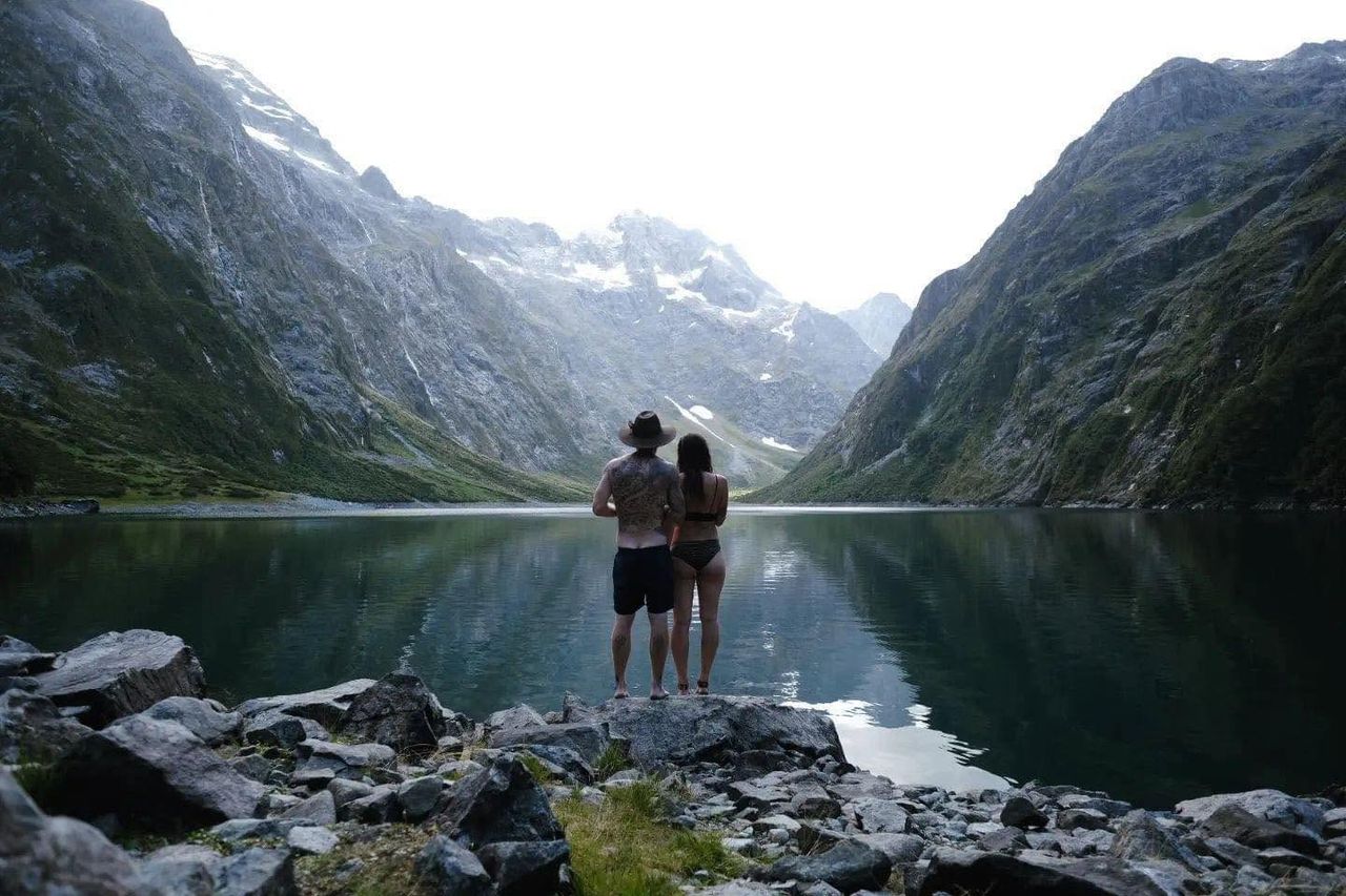 Nz