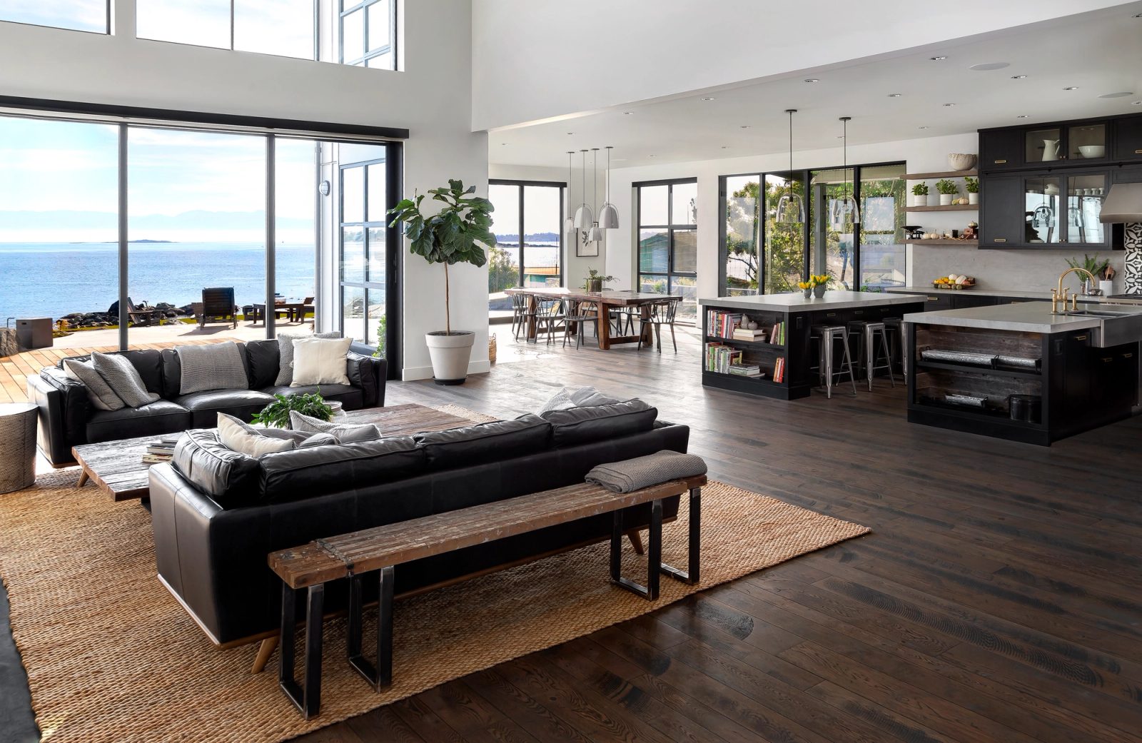 	Great room, full height glazing