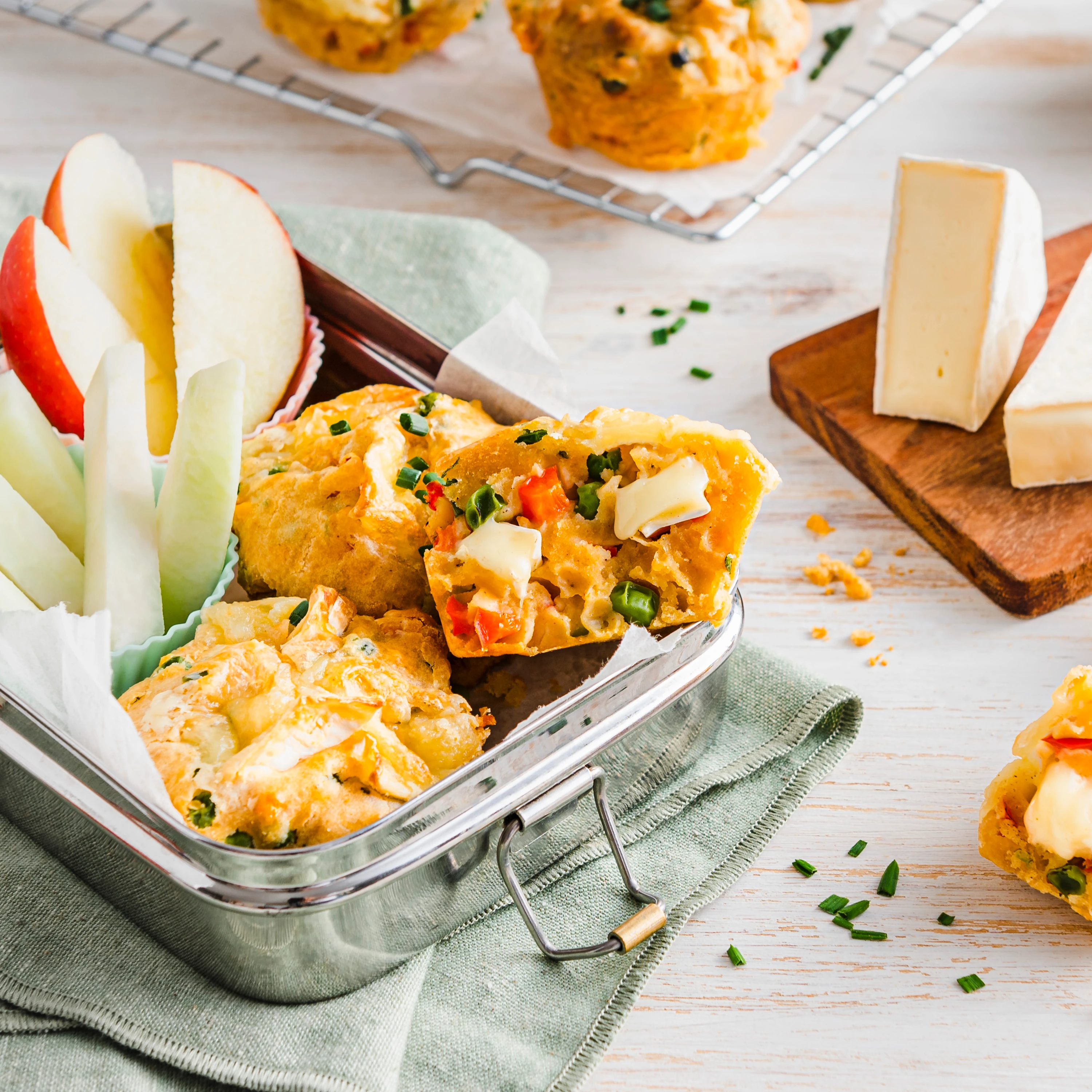 Herzhafte Muffins mit Striegistaler Zwerge Camembert-Ecken