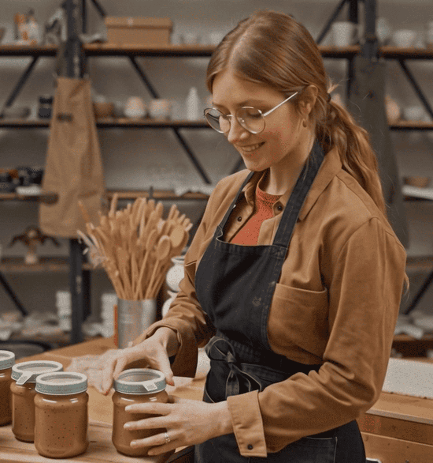 This is exactly what the founders, Valerie and Zach, had been working toward for years. However they started running into a new set of problems. Too much time manually processing orders, copy-pasting inventory data, and looking across systems to determine invoice statuses.

