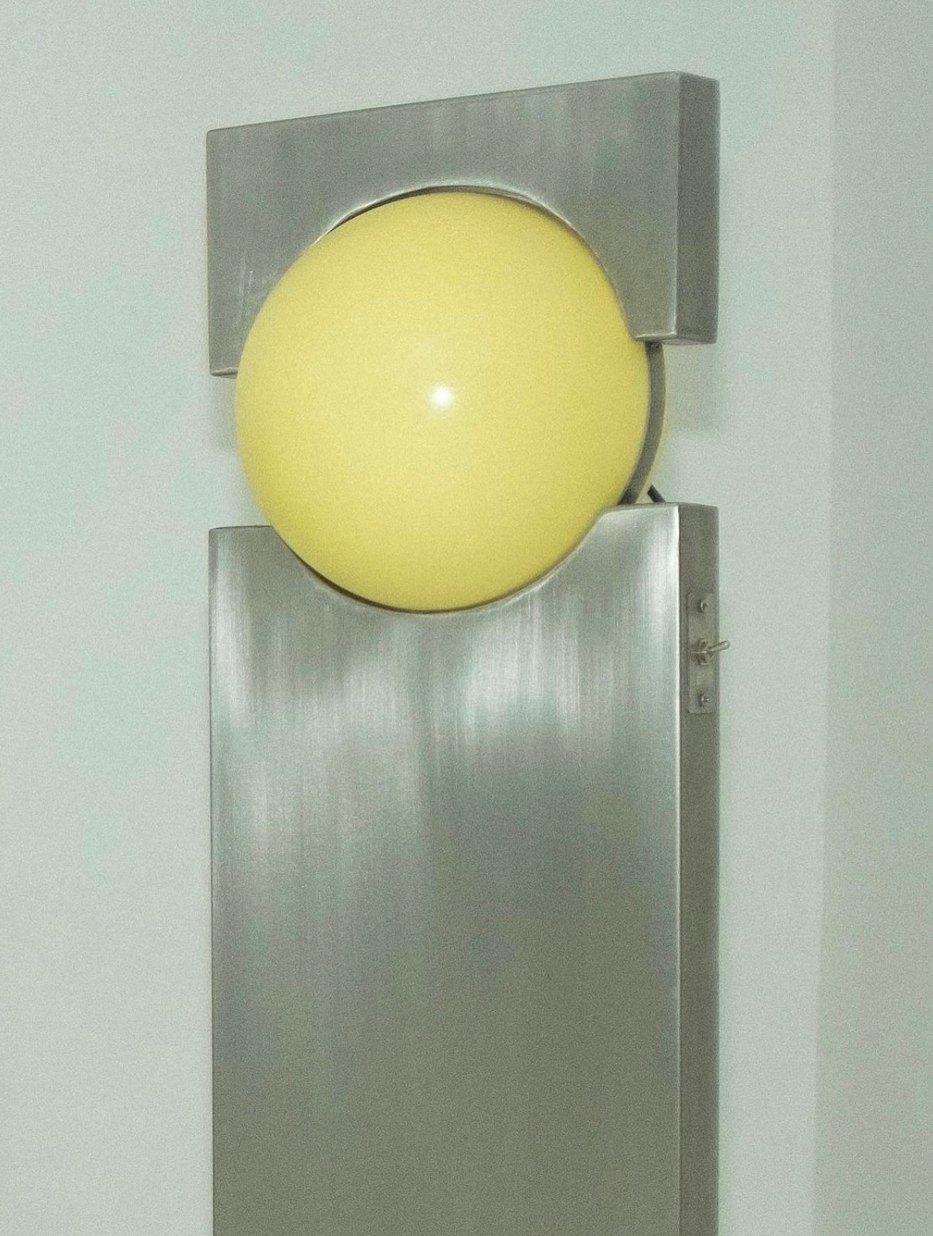 Hero Lamp