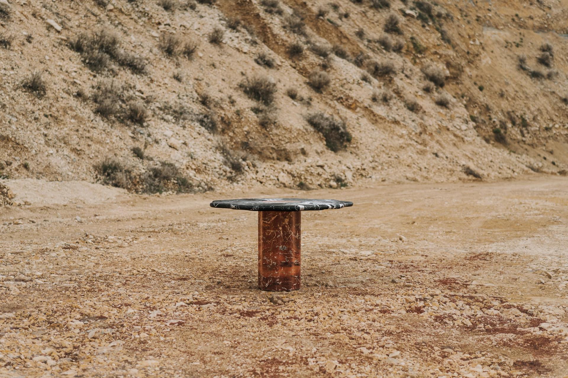 Onda Dining Table