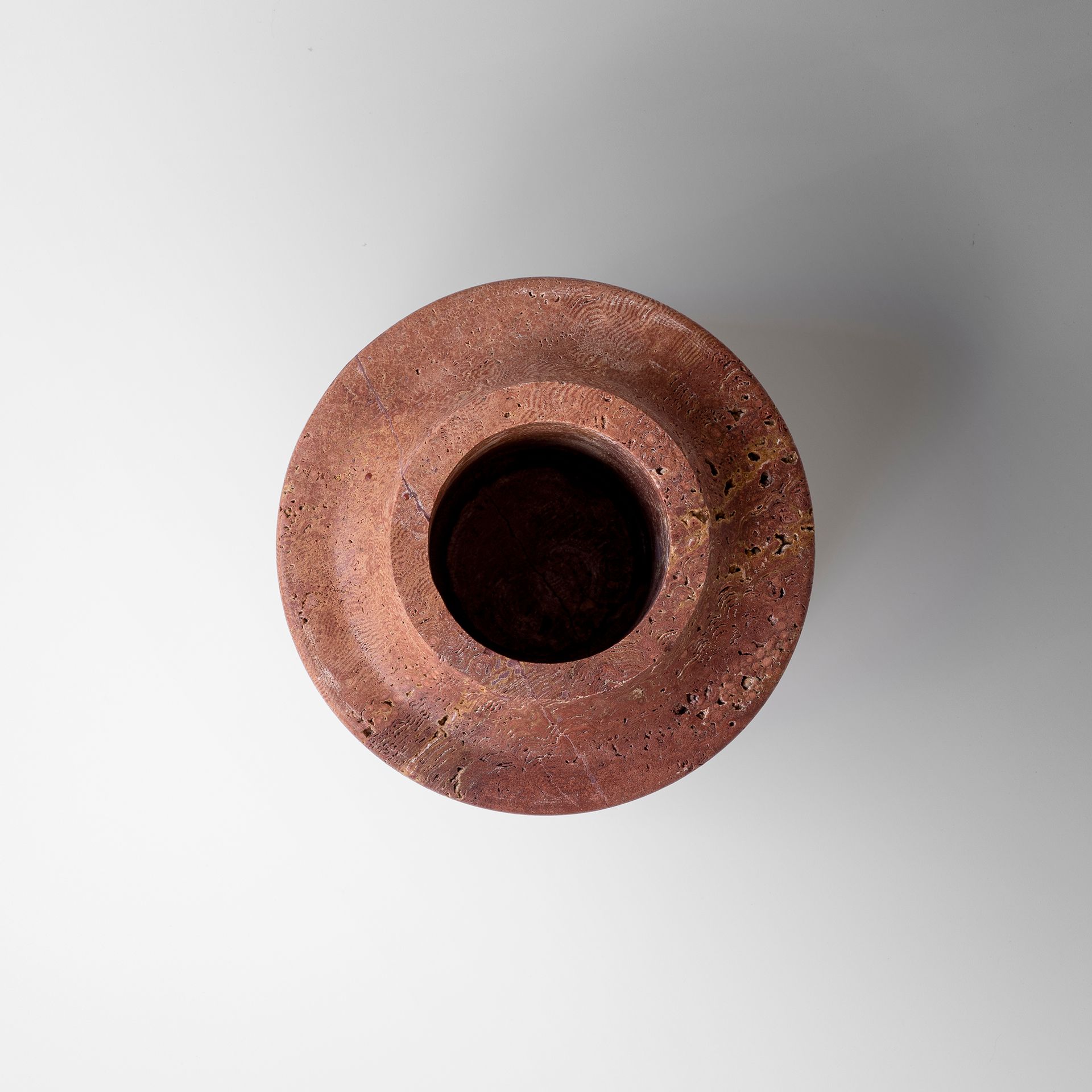 Spira Pot Red Travertine