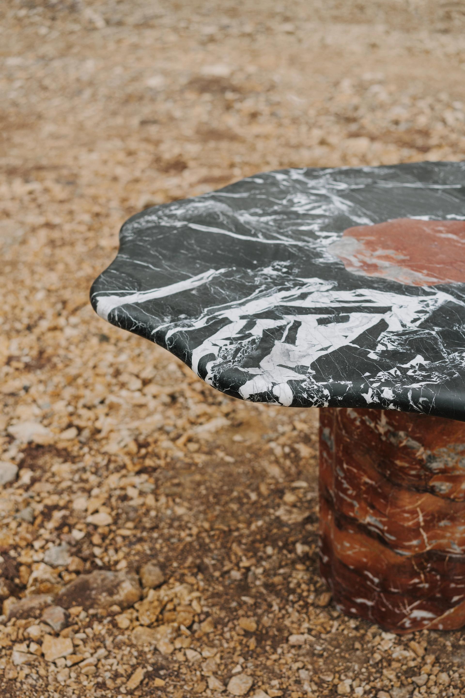 Onda Dining Table