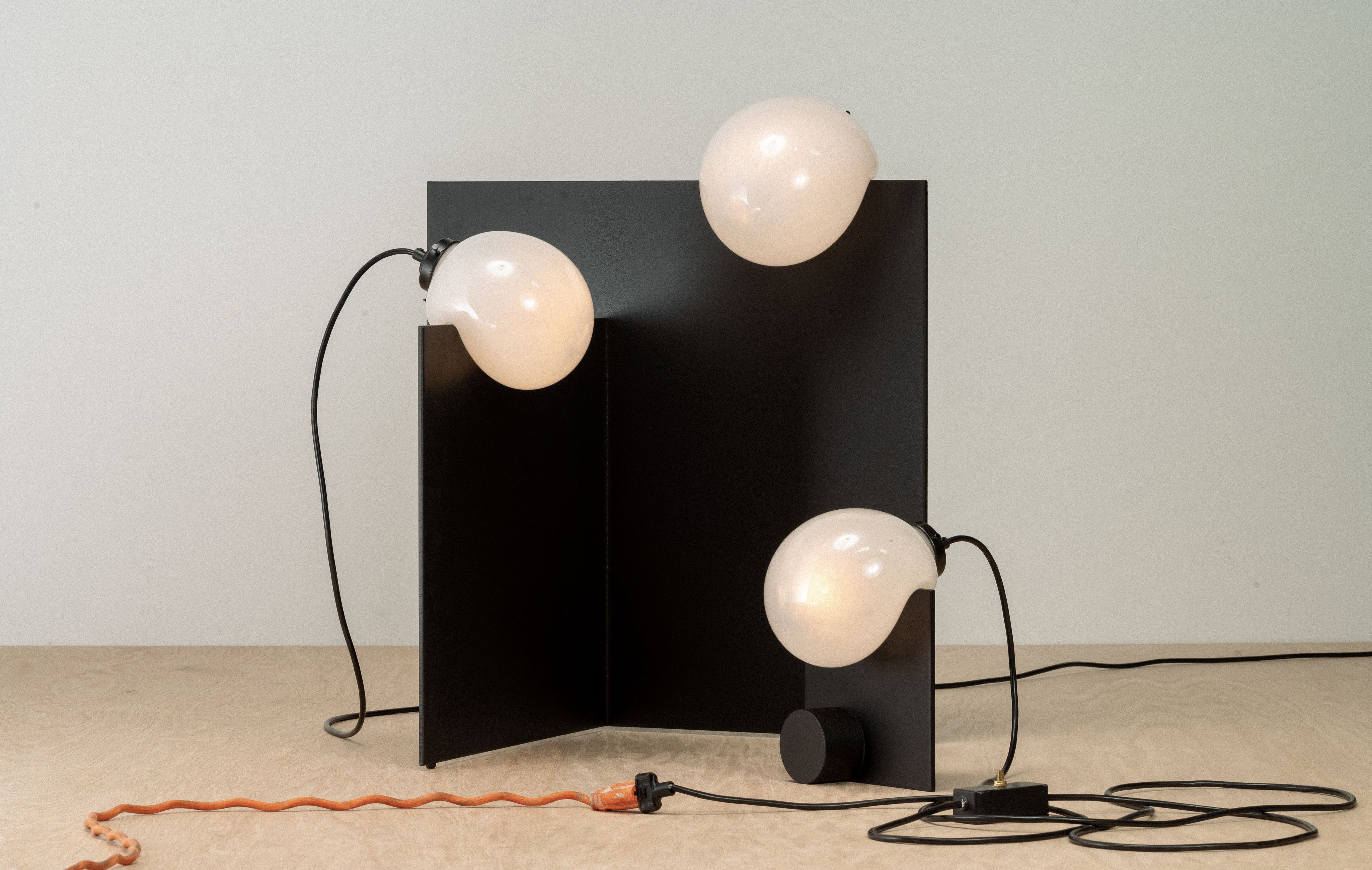 Bloop Floor Lamp by Nicholas Bijan Pourfard · LAK Gallery