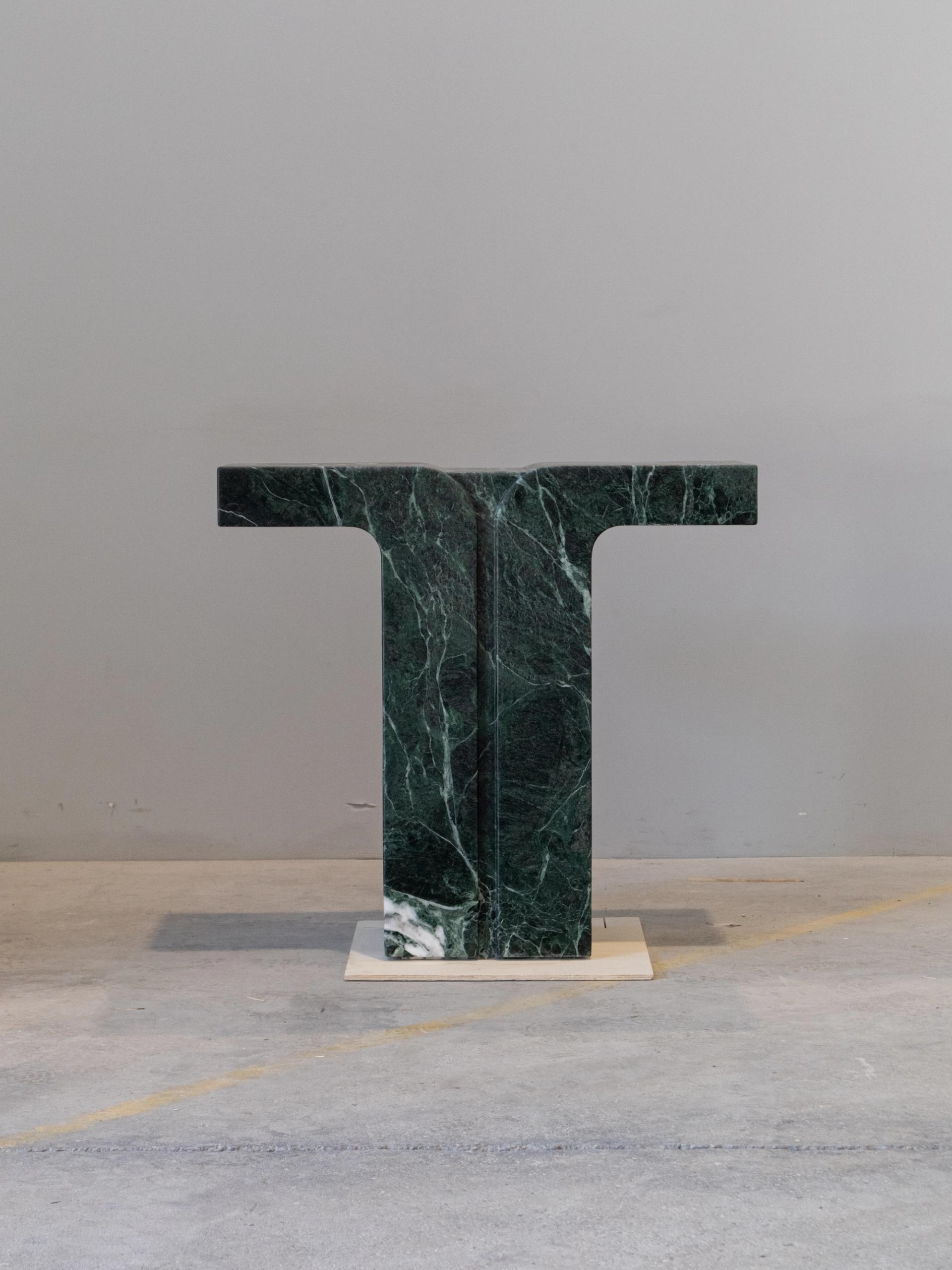 Verde Notte T-02 Console