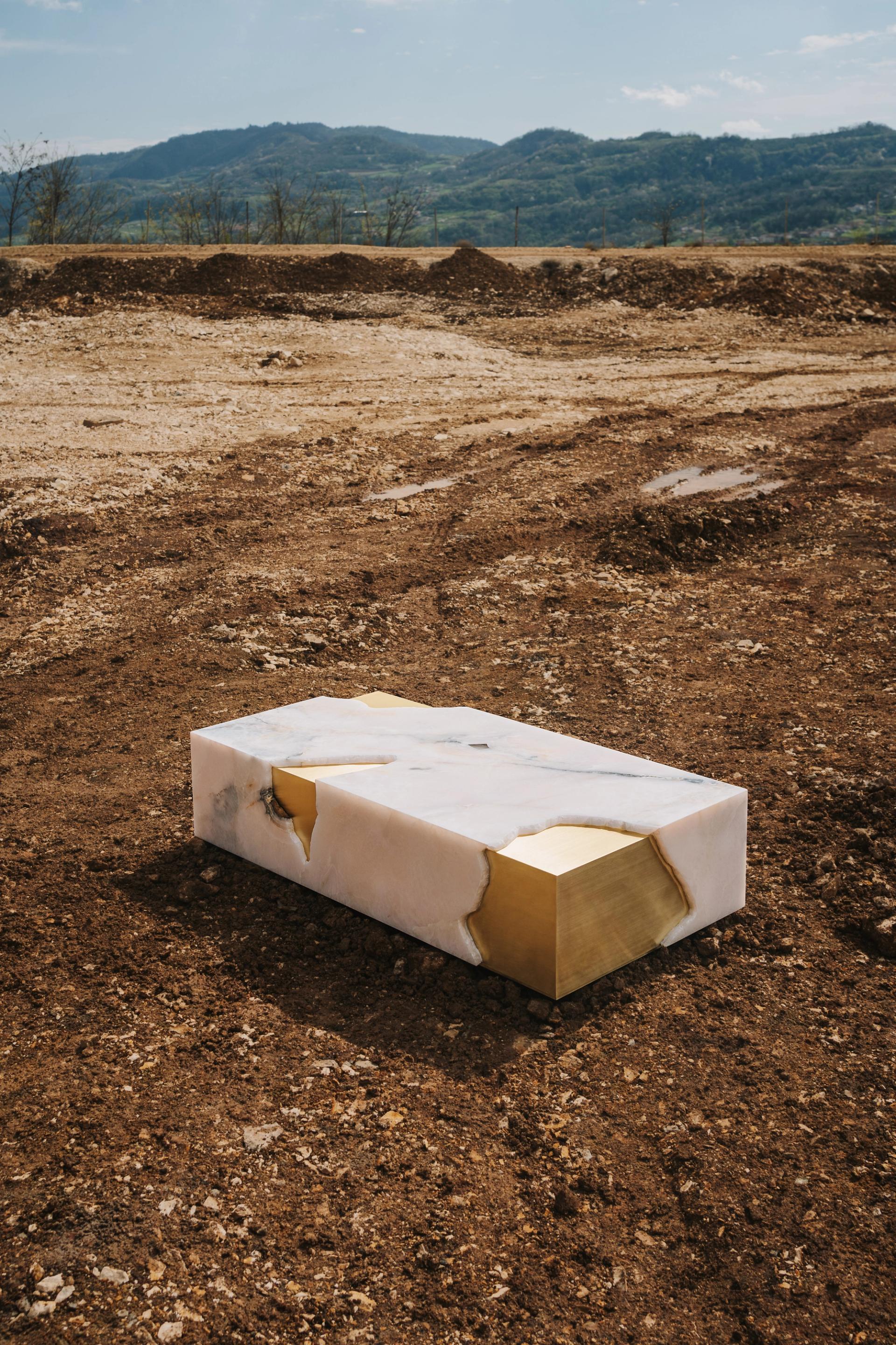 Onice Rosa Arthur Coffee Table