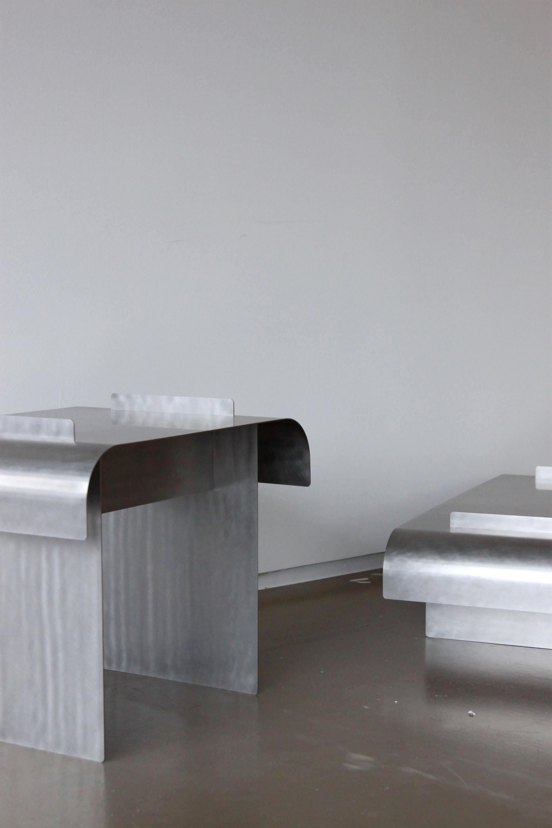Bend Side Table