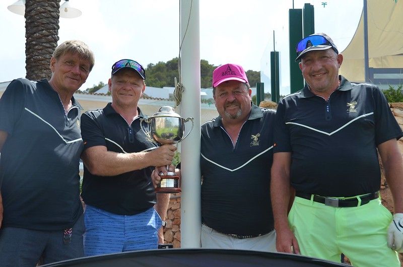 Winners of the Wasps Legends Rugby Golf Classic