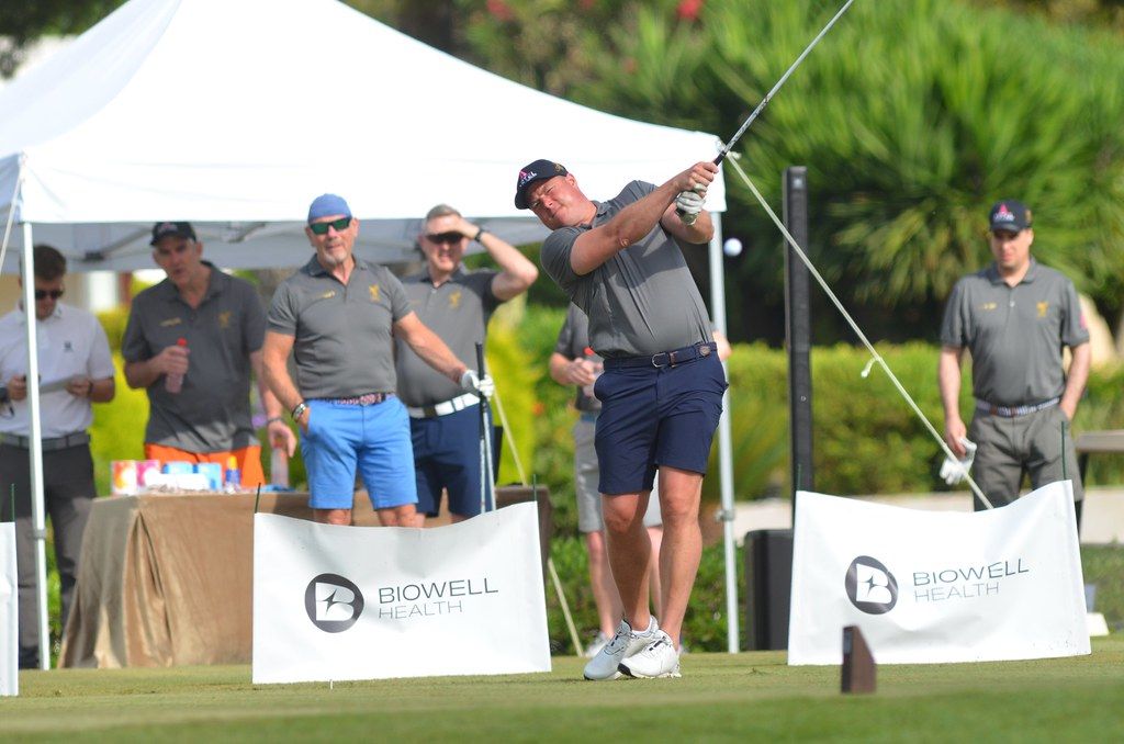 Neil Mellor tee off Rugby Golf Classic 2025