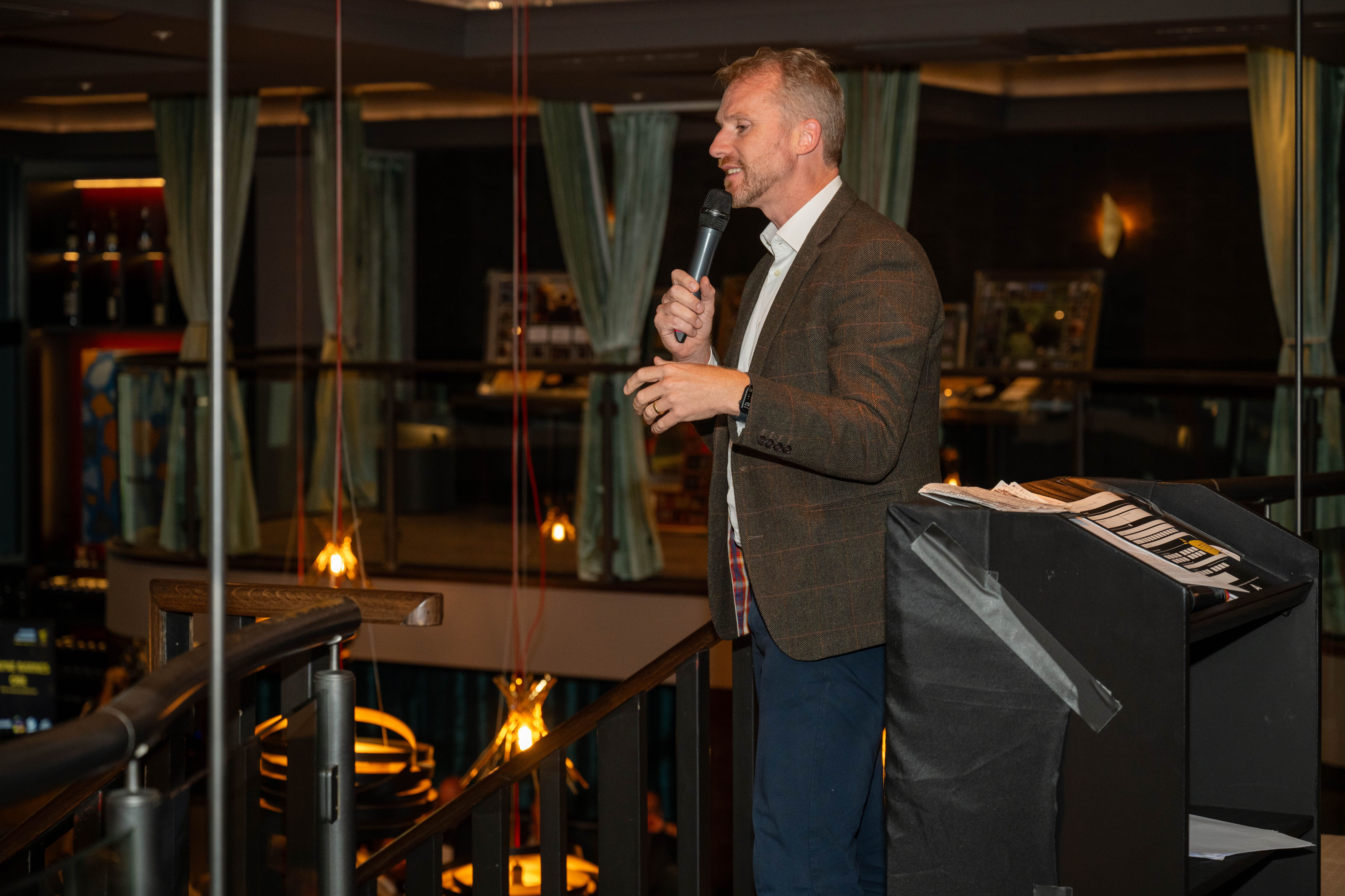 Wayne Barnes OBE speaking at the Wasps Legends Long Lunch 2024