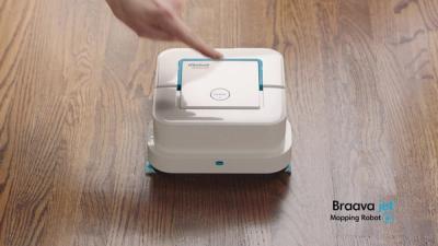 A mopping robot for every day messes.