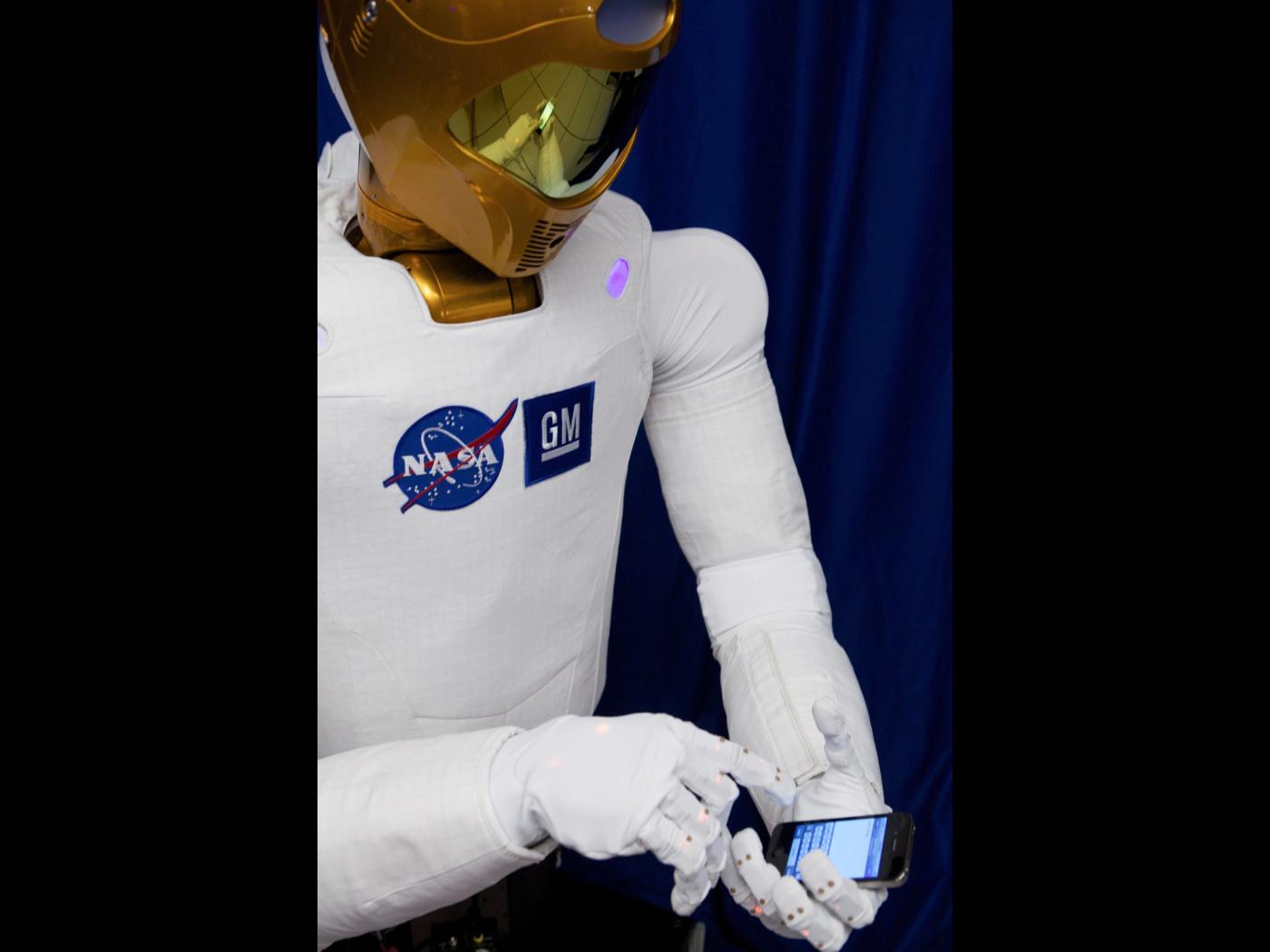 Robonaut 2 - ROBOTS: Your Guide to the World of Robotics