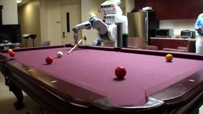PR2 plays pool better than you do.