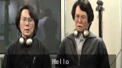 Ishiguro introduces his android.