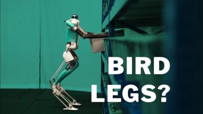 A video explaining a robots unique leg shape.