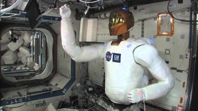 First movement of Robonaut 2 on the space station.