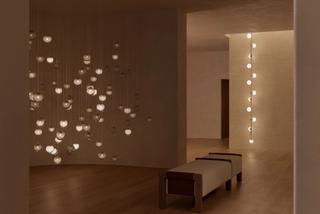 Articolo is a design studio that reveres the ethereal nature of light through a commitment to artisanal craft and quality workmanship.  With showrooms in Melbourne Australia and New York City, the studio reflects founder and creative director Nicci Kavals’ passion for the textural spirit of light; producing works that are internationally regarded for a contemporary, yet enduring aesthetic and the luxurious pairing of materials.