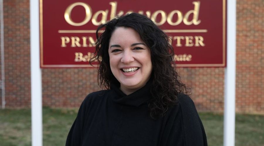 Dina Groe - Oakwood's Teacher of the Year