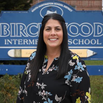 Birchwood's 2022-23 Teacher of the Year, Ms. Deanna App