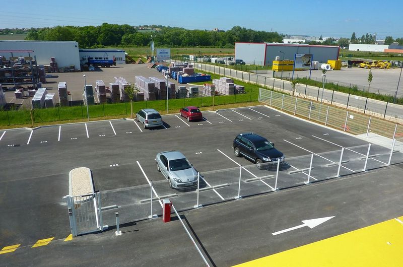 plusieurs places de parking