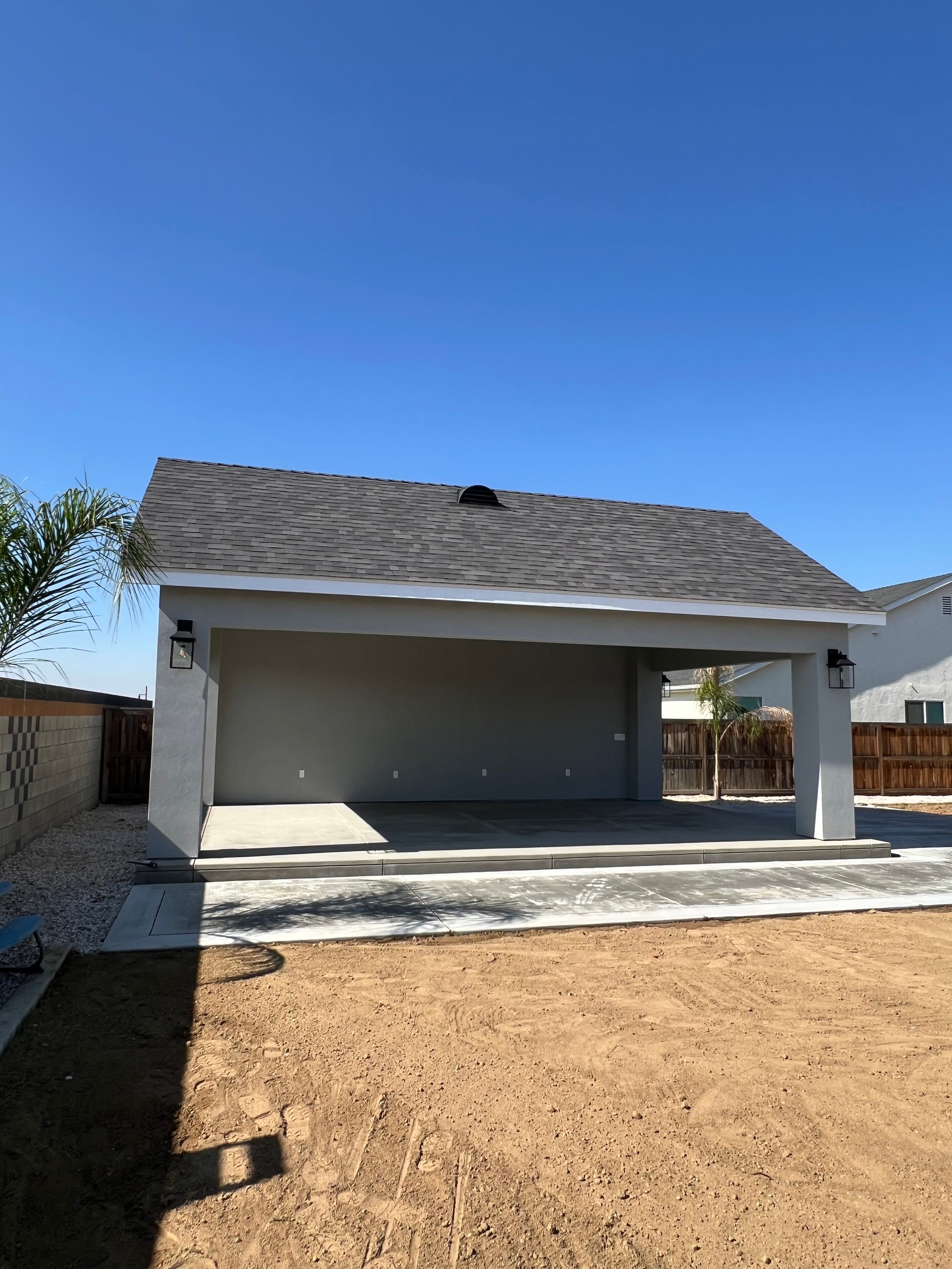 Free standing patio cover 18’x28’