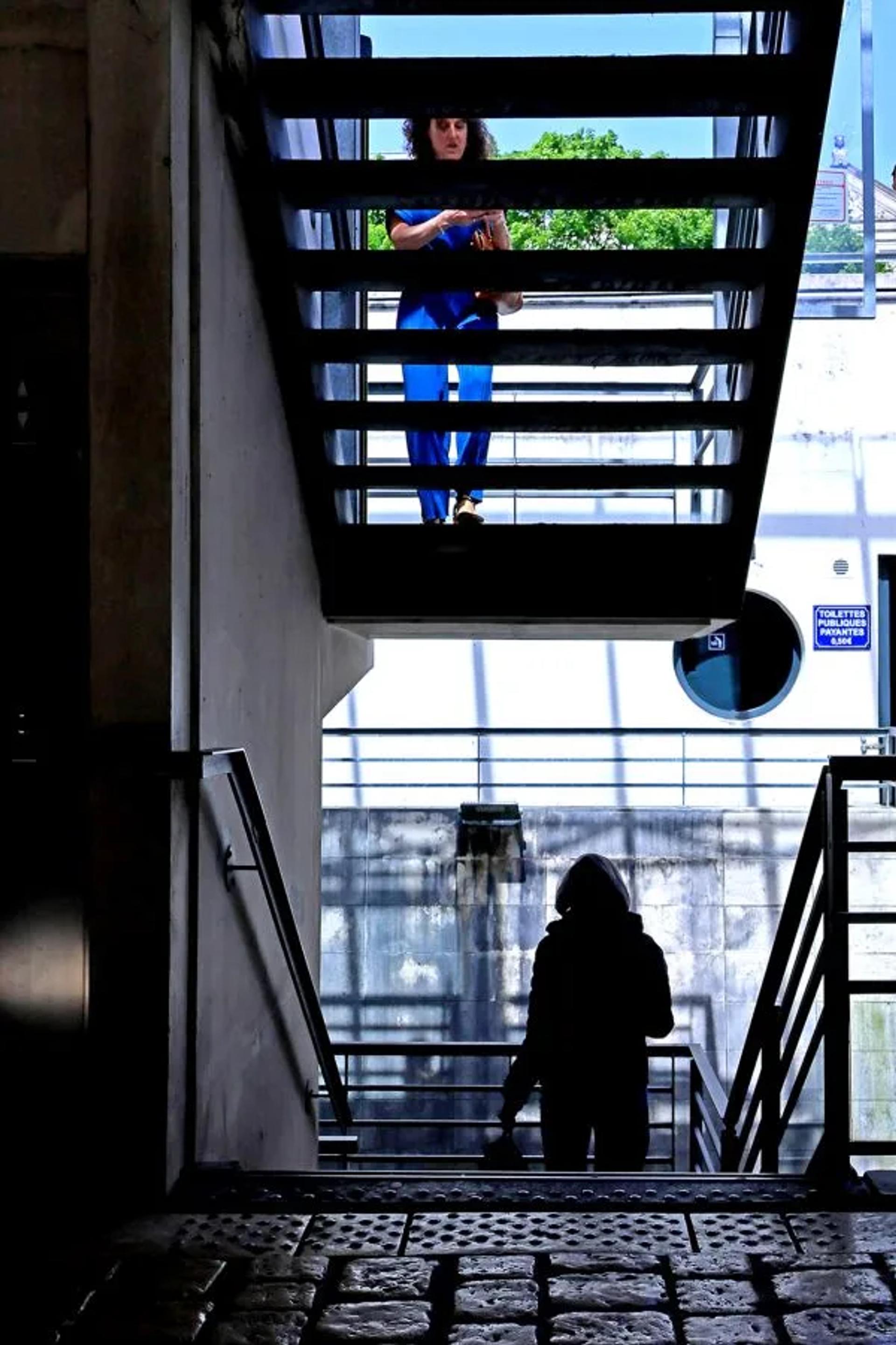 UR03 Défi d'avril 2026 : scènes de rue en couleur — photographie 3 (GPPR)