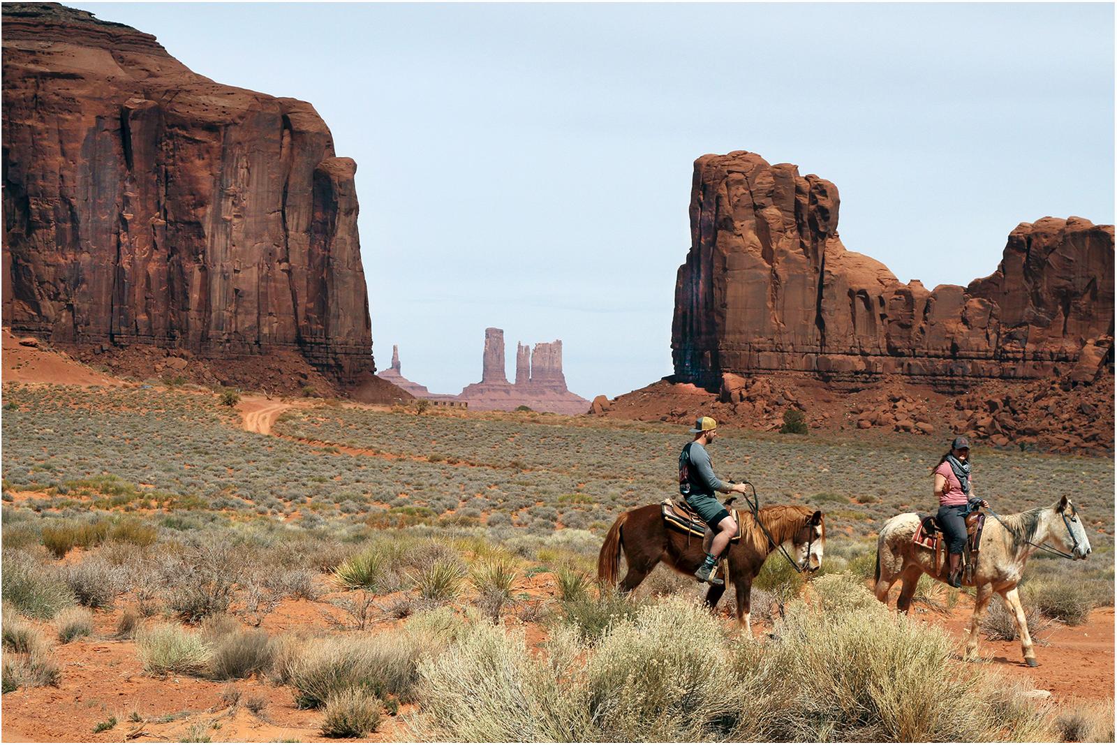 1 FRA  Monument Valley