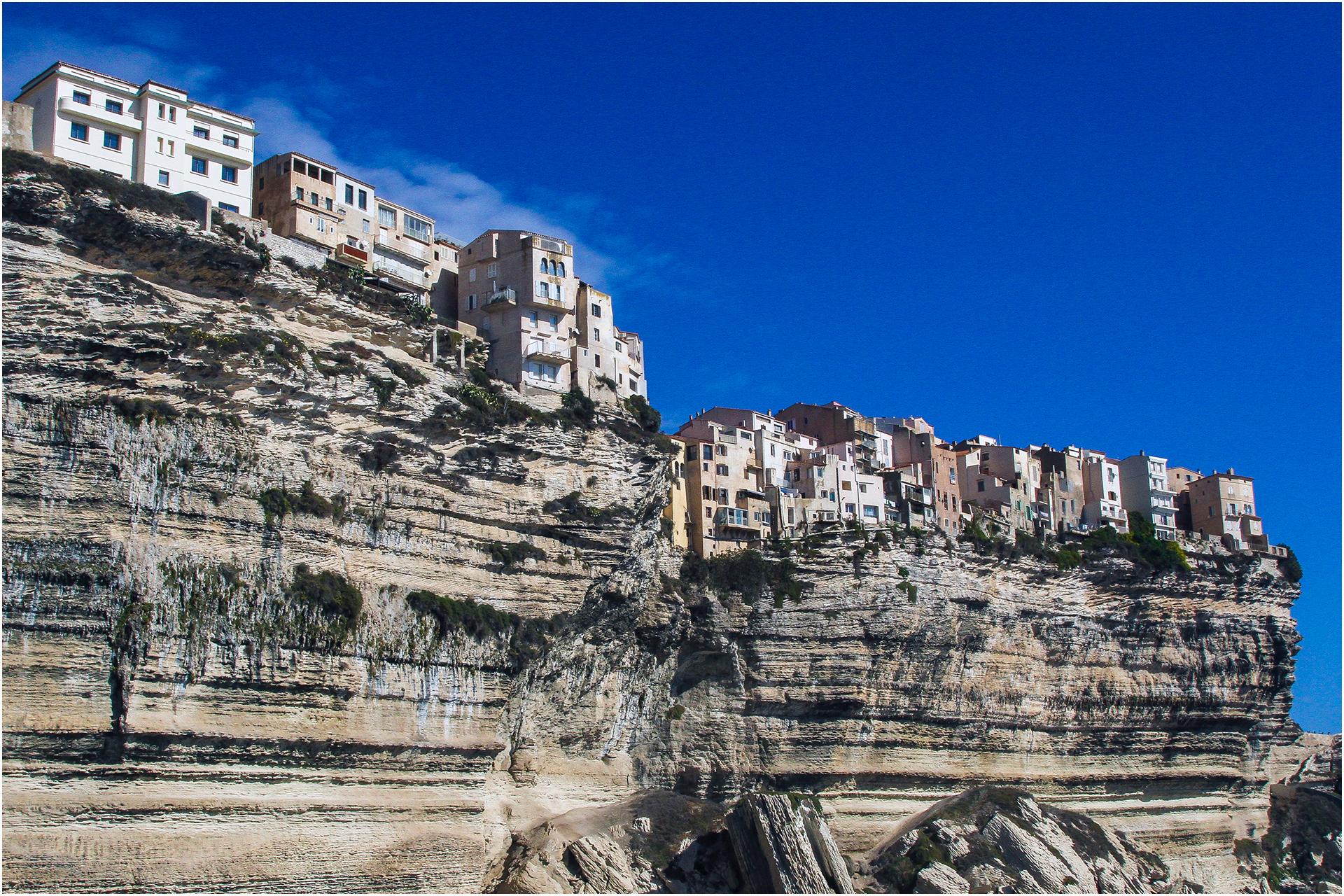 RN D9 Bonifacio